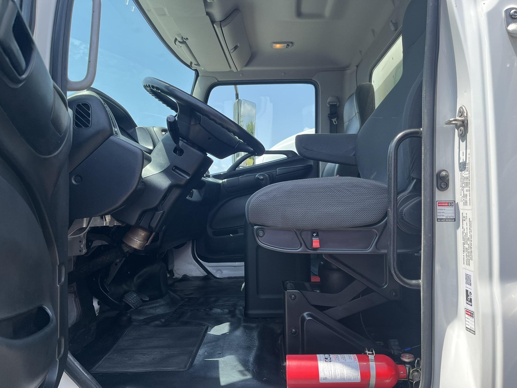 2019 HINO 268A 1203008-07 2019 HINO 268A 1203008-07