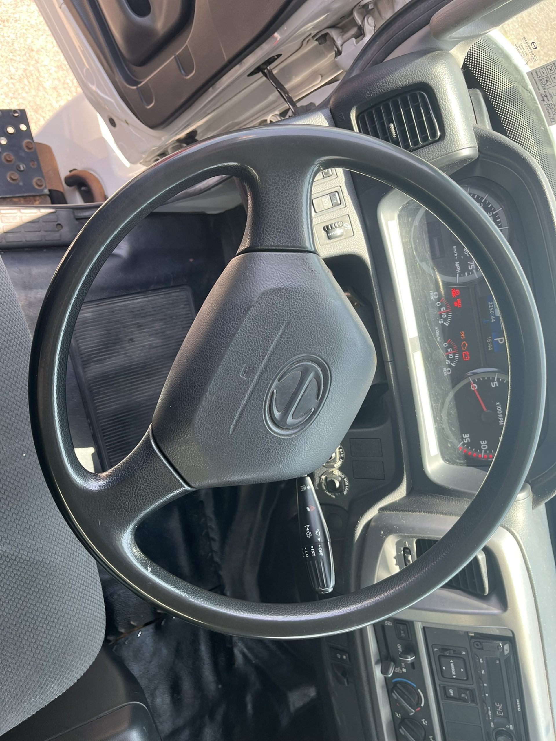 2019 HINO 268A 1203008-12 2019 HINO 268A 1203008-12