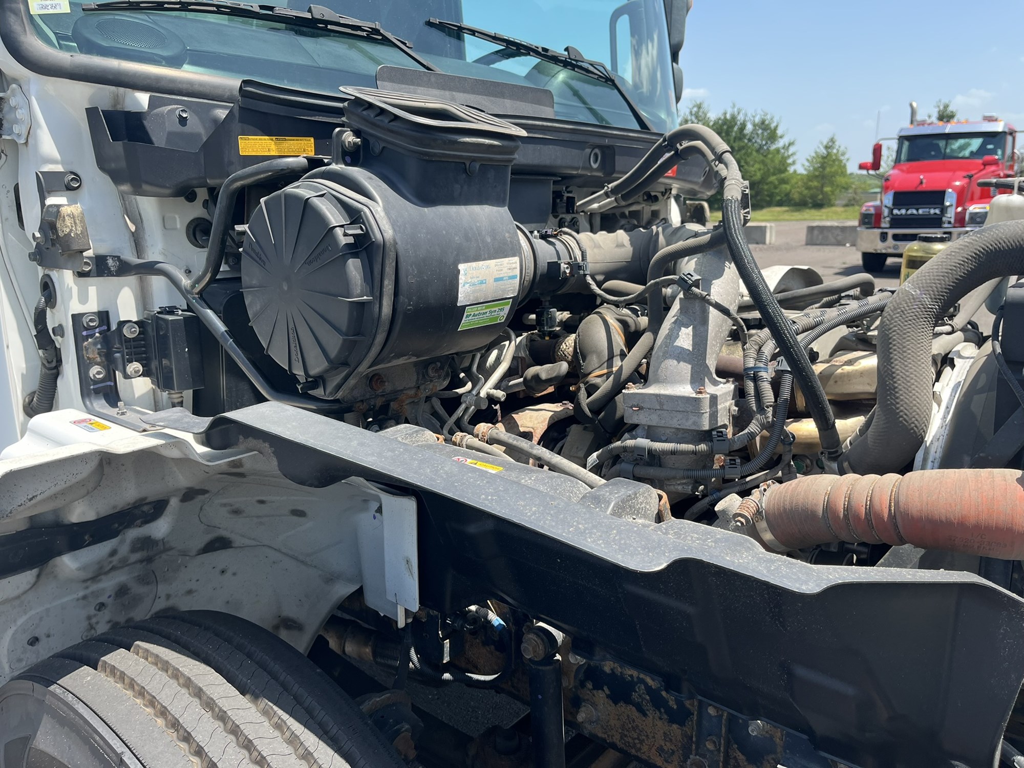 2019 HINO 268A 1203019-04 2019 HINO 268A 1203019-04
