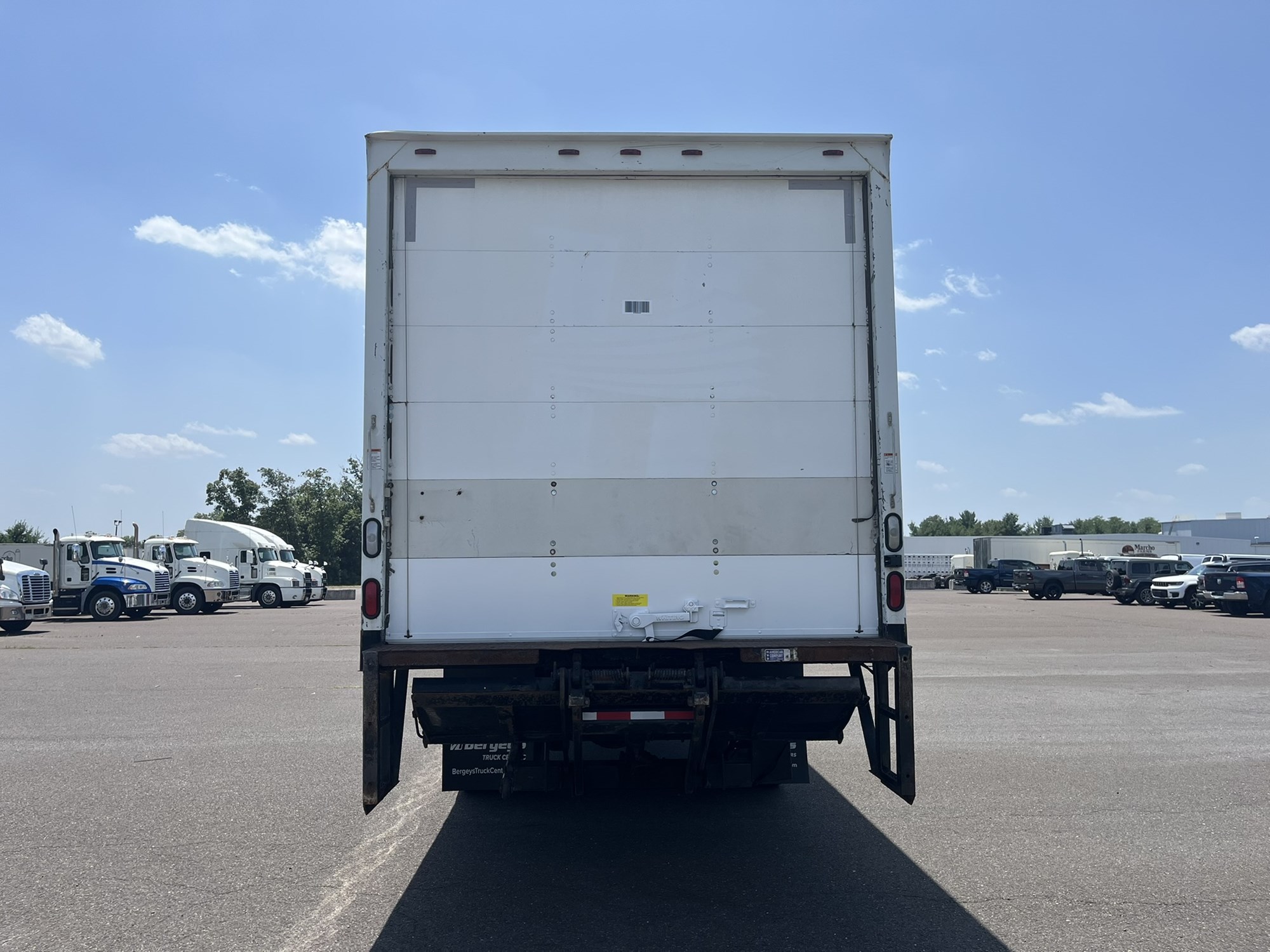 2019 HINO 268A 1203019-07 2019 HINO 268A 1203019-07