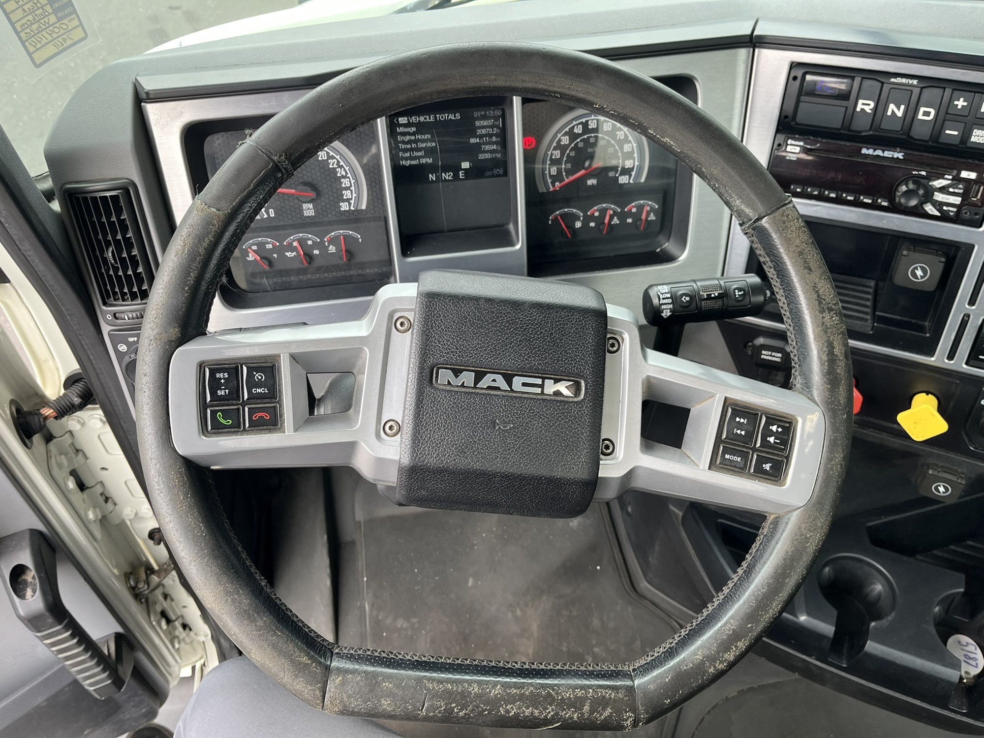 2019 MACK ANTHEM DAY CAB 1001073-09 2019 MACK ANTHEM DAY CAB 1001073-09