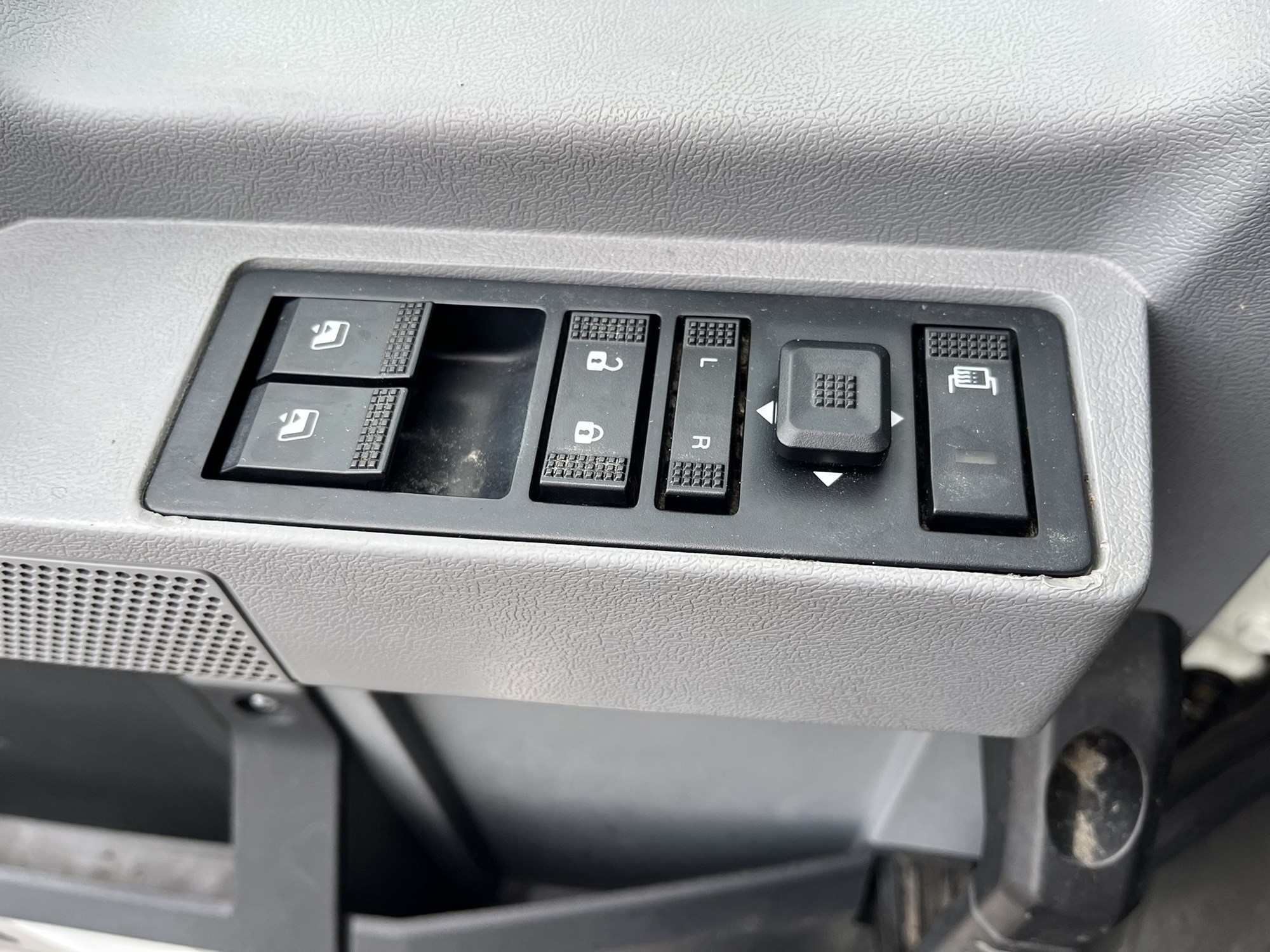 2019 MACK ANTHEM DAY CAB 1001073-11 2019 MACK ANTHEM DAY CAB 1001073-11