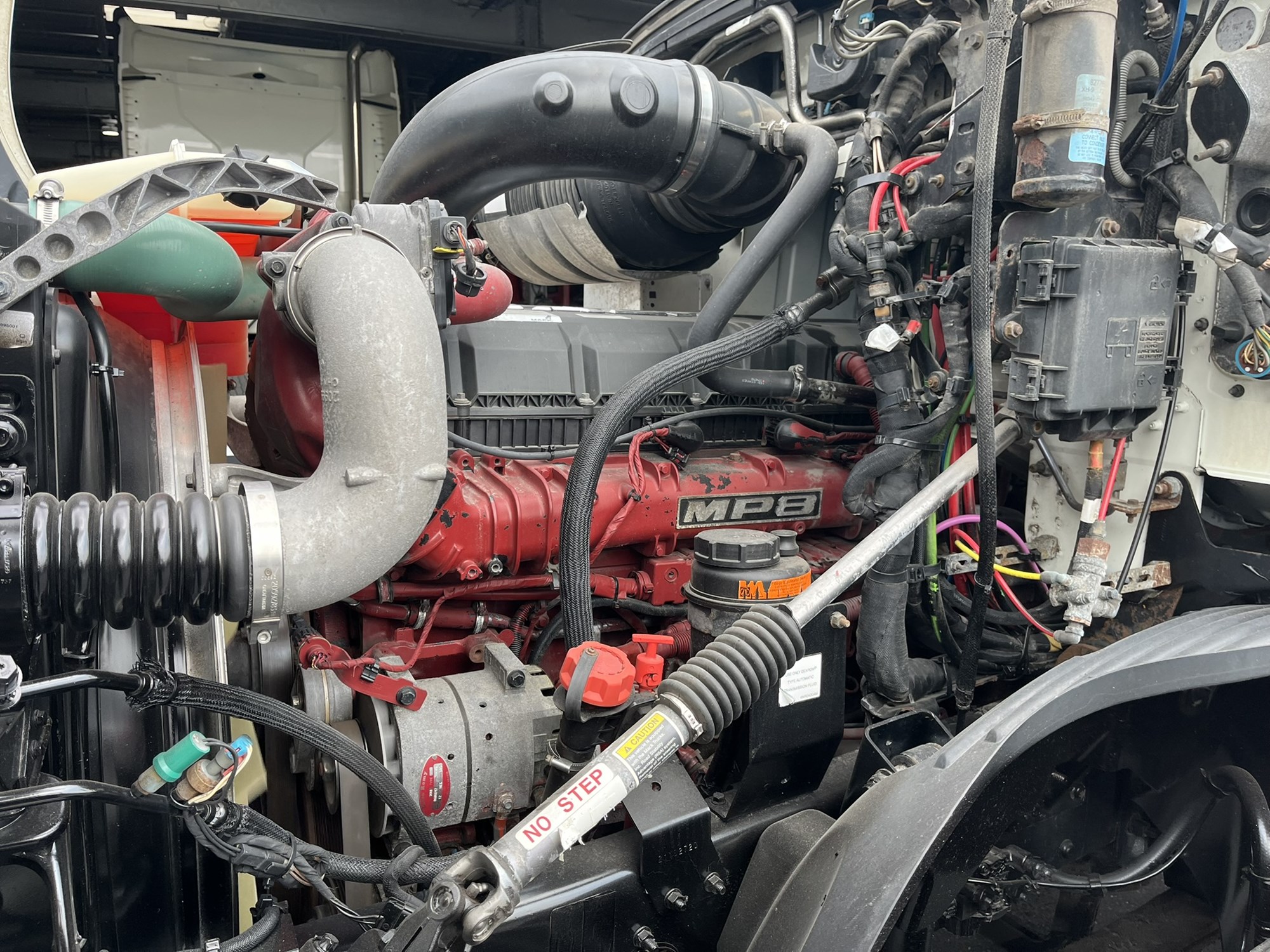 2019 MACK ANTHEM DAY CAB 1001073-14 2019 MACK ANTHEM DAY CAB 1001073-14