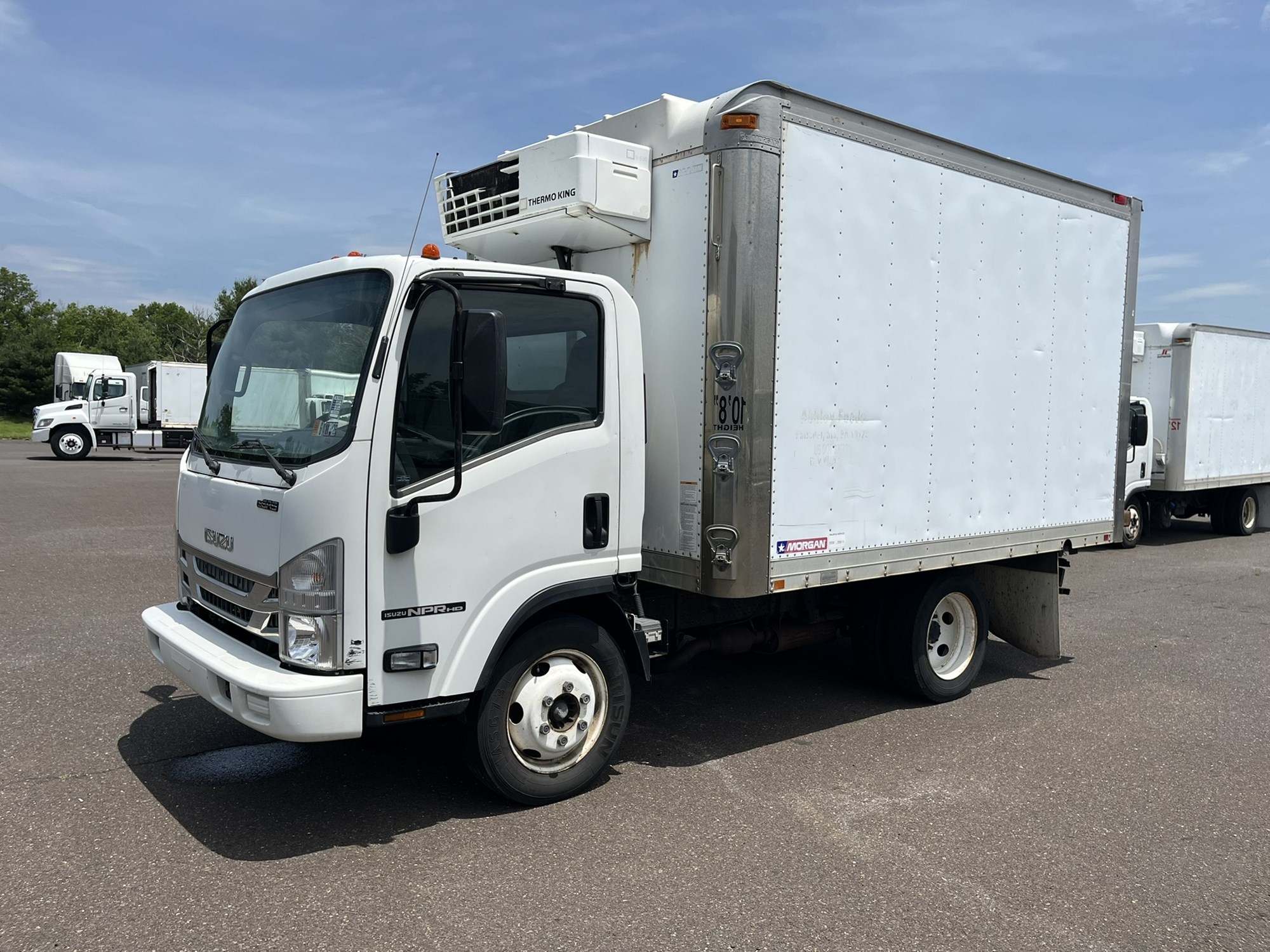 2018 ISUZU NPR HD 1034608-01 2018 ISUZU NPR HD 1034608-01