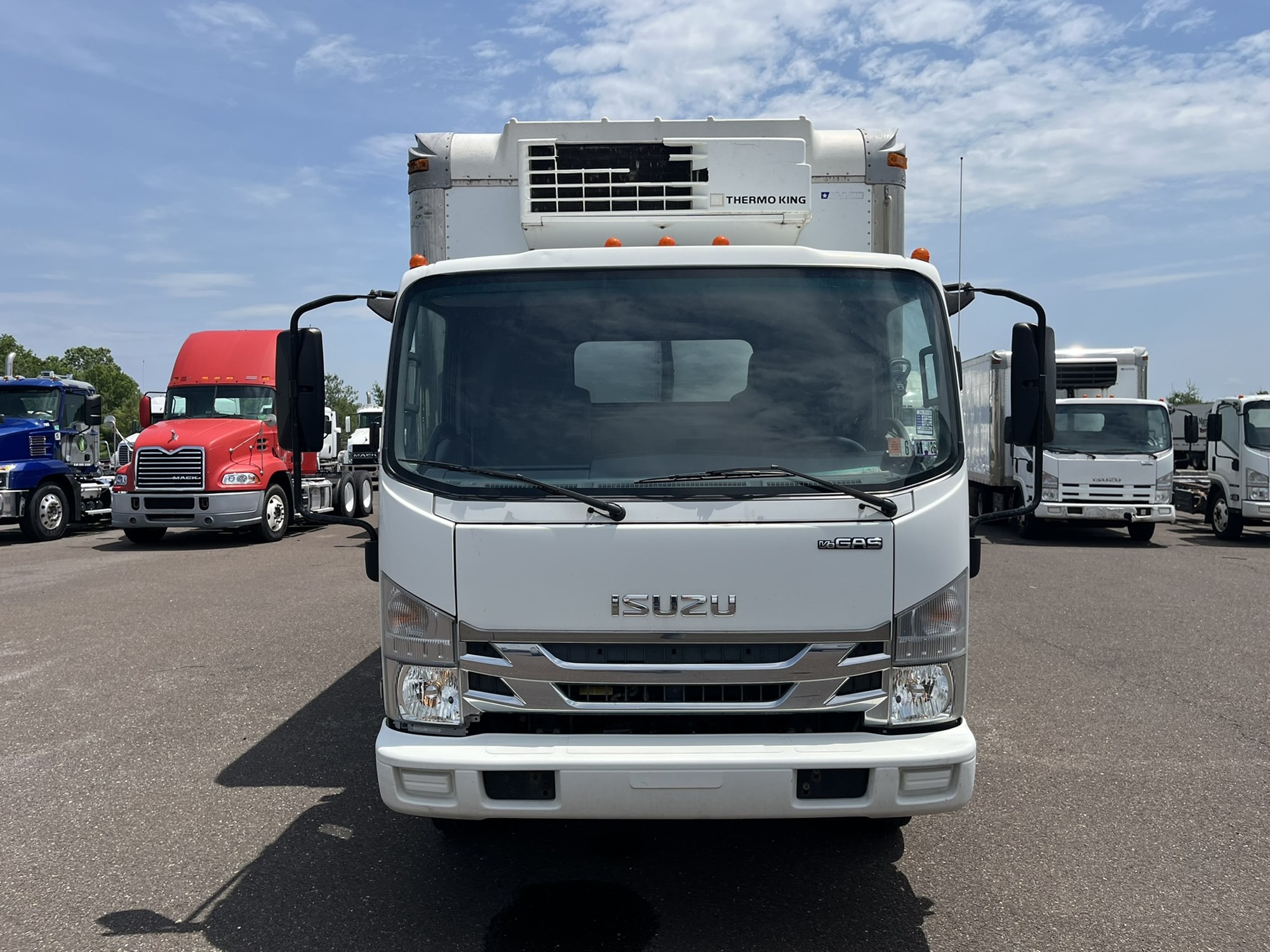 2018 ISUZU NPR HD 1034608-02 2018 ISUZU NPR HD 1034608-02