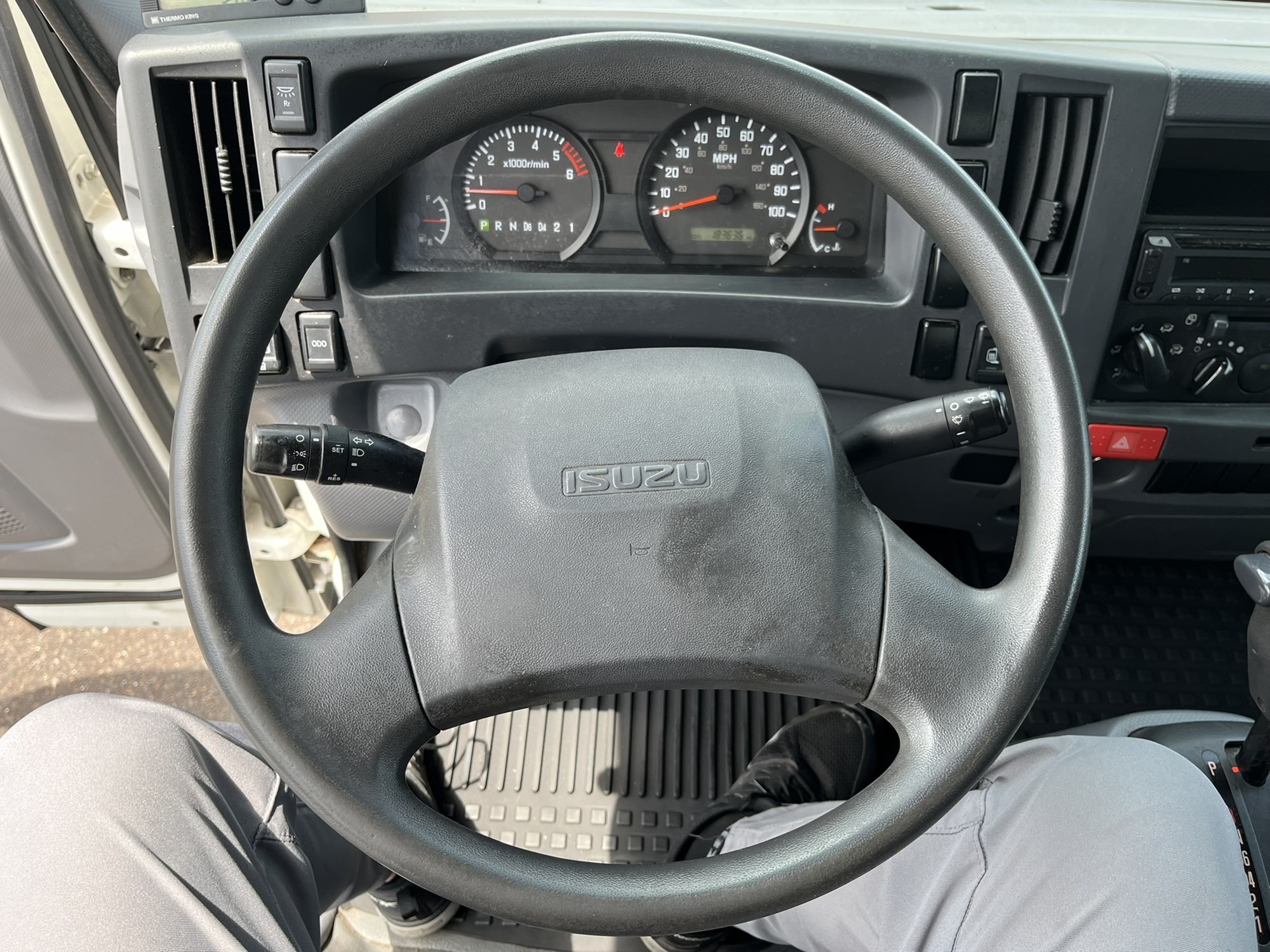 2018 ISUZU NPR HD 1034608-08 2018 ISUZU NPR HD 1034608-08
