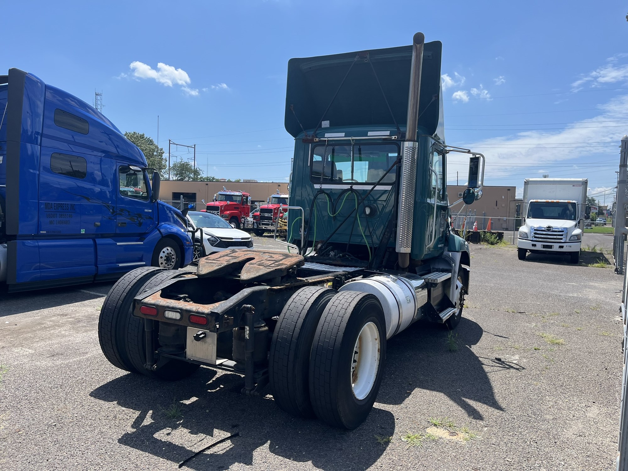 2014 MACK CXU612 1081723-04 2014 MACK CXU612 1081723-04