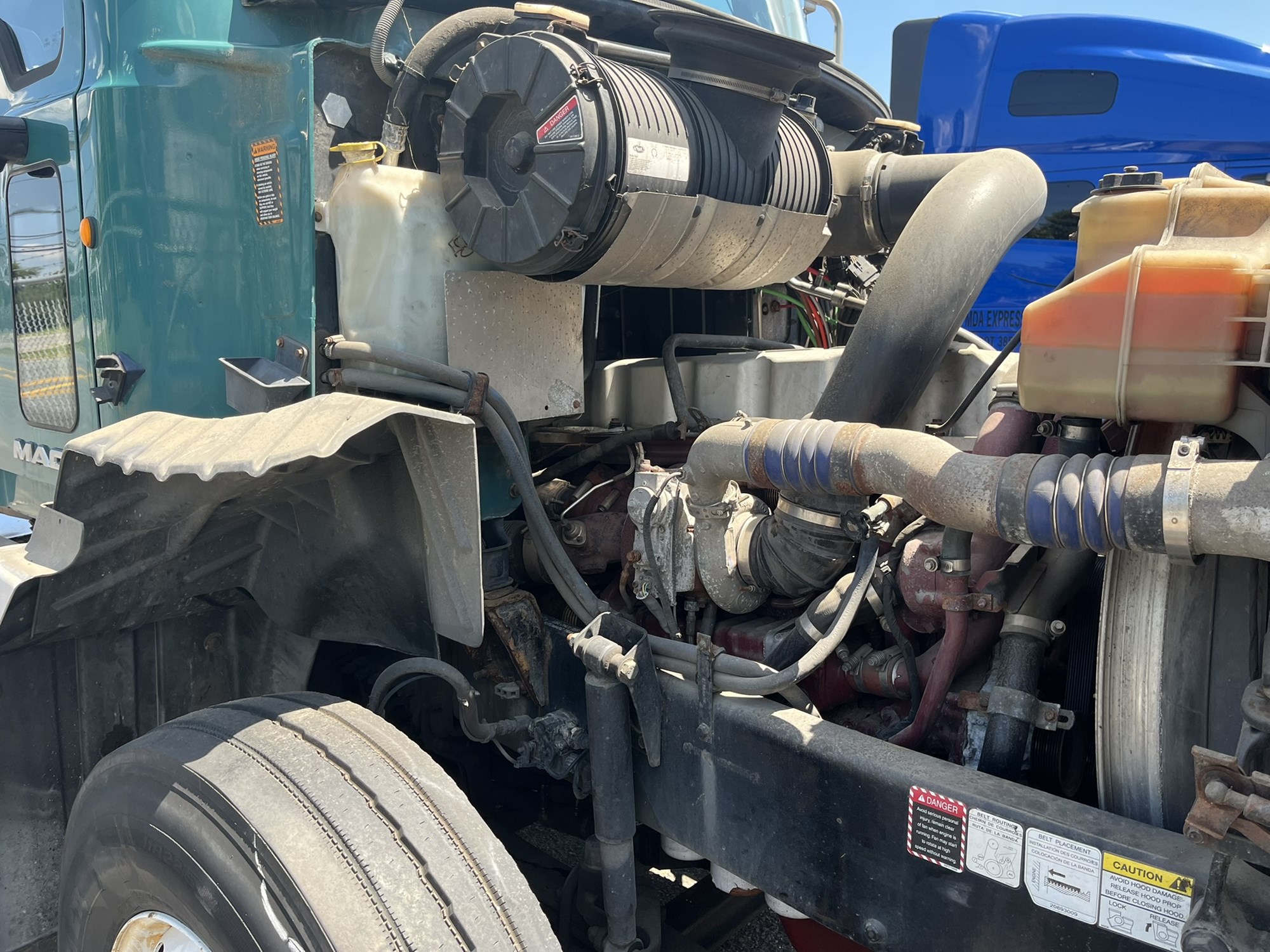 2014 MACK CXU612 1081723-13 2014 MACK CXU612 1081723-13