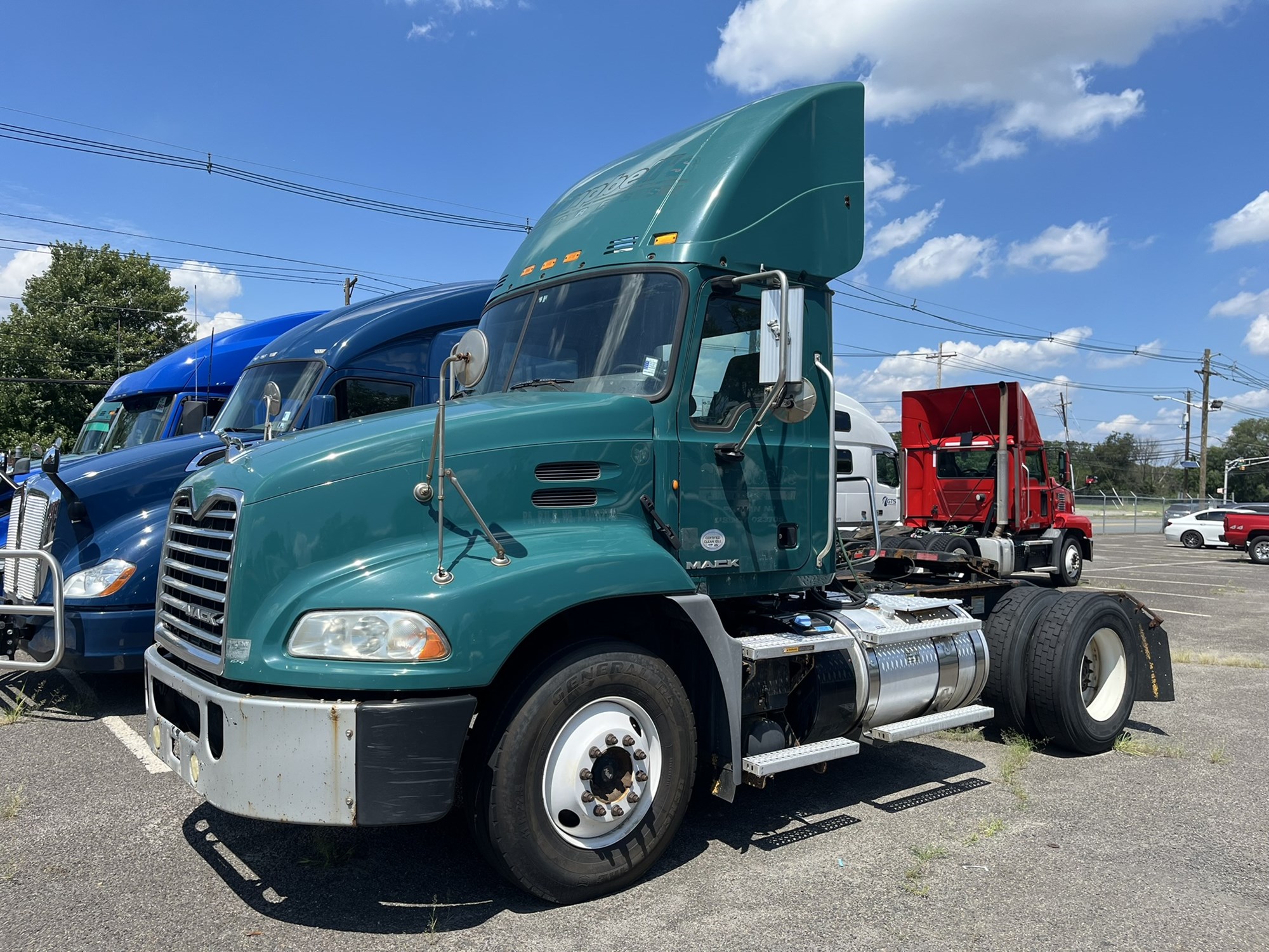 2014 MACK CXU612 1085888-01 2014 MACK CXU612 1085888-01
