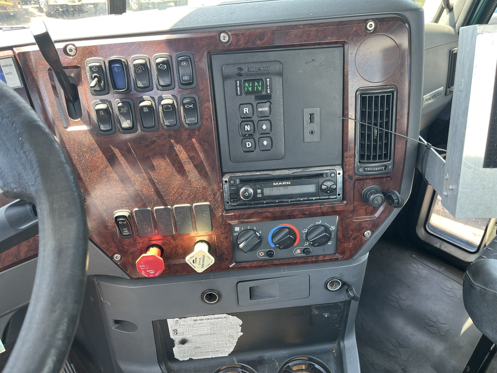 2014 MACK CXU612 1085888-09 2014 MACK CXU612 1085888-09