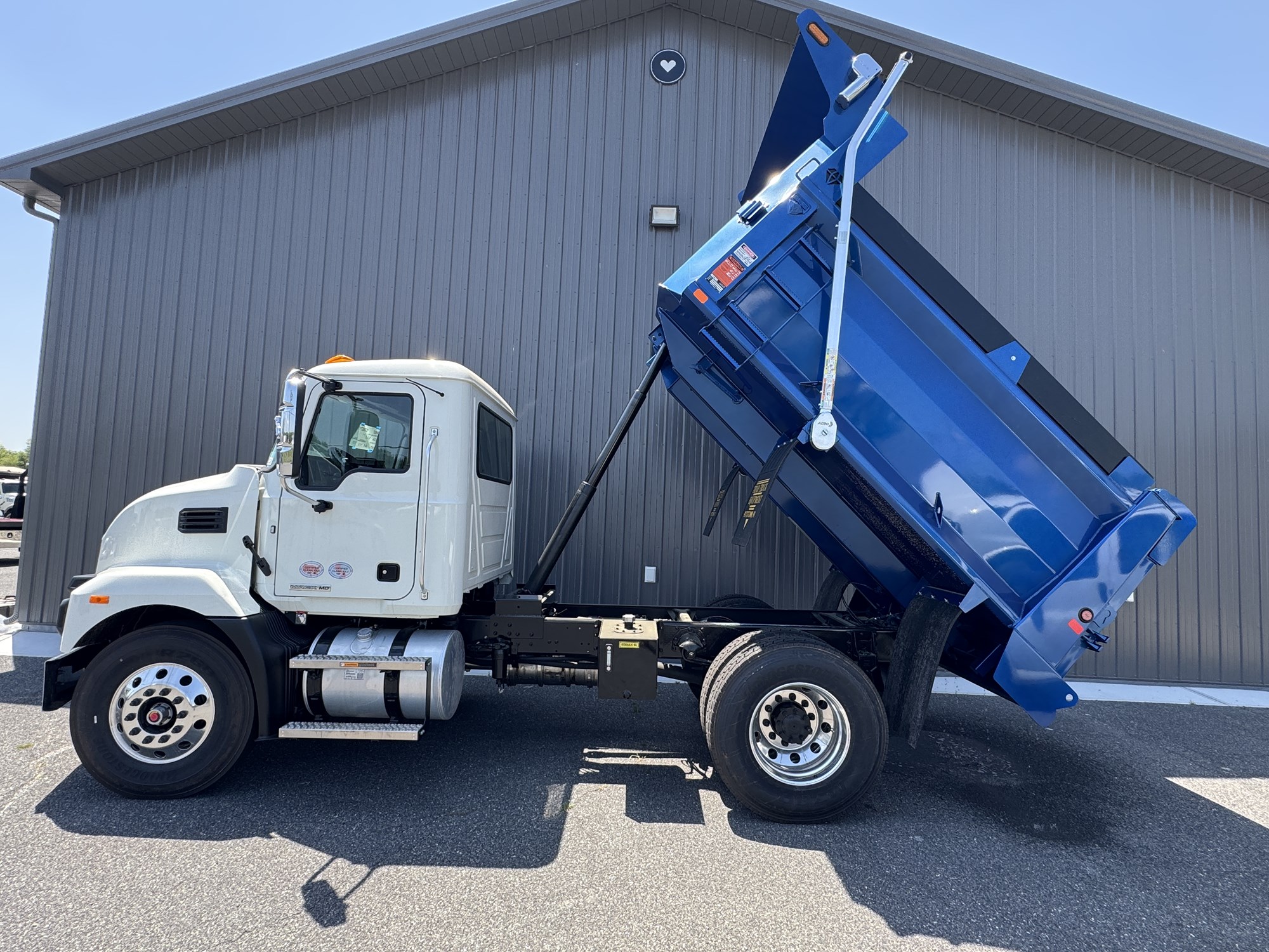 2026 MACK MD742 2026 MACK MD742 - image 6 of 6