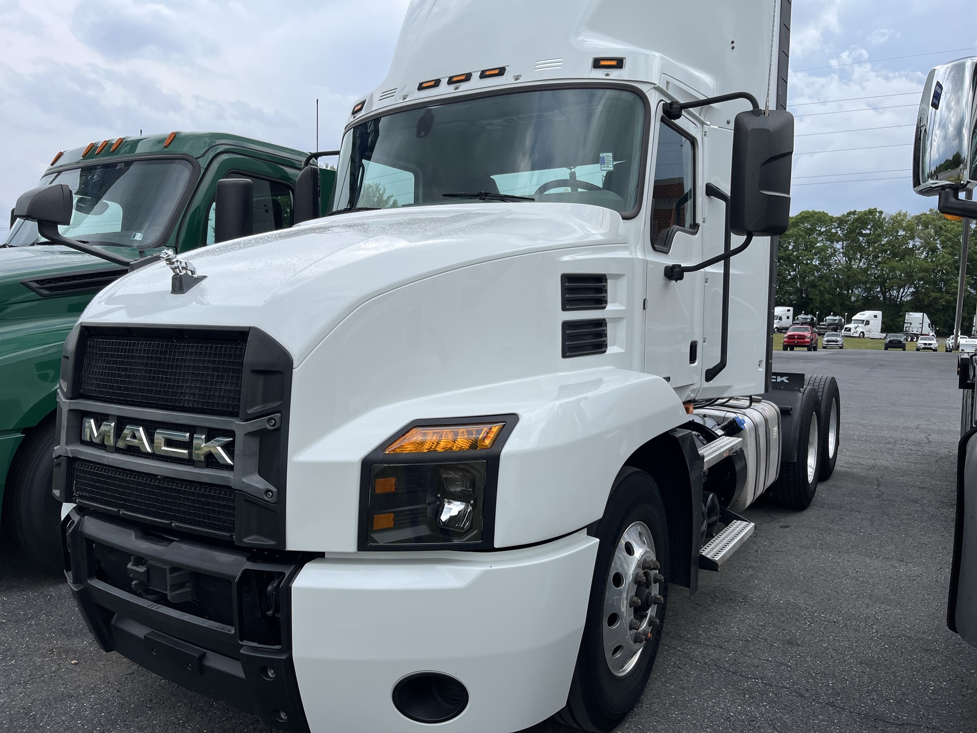 2023 MACK ANTHEM 1115226-01 2023 MACK ANTHEM 1115226-01