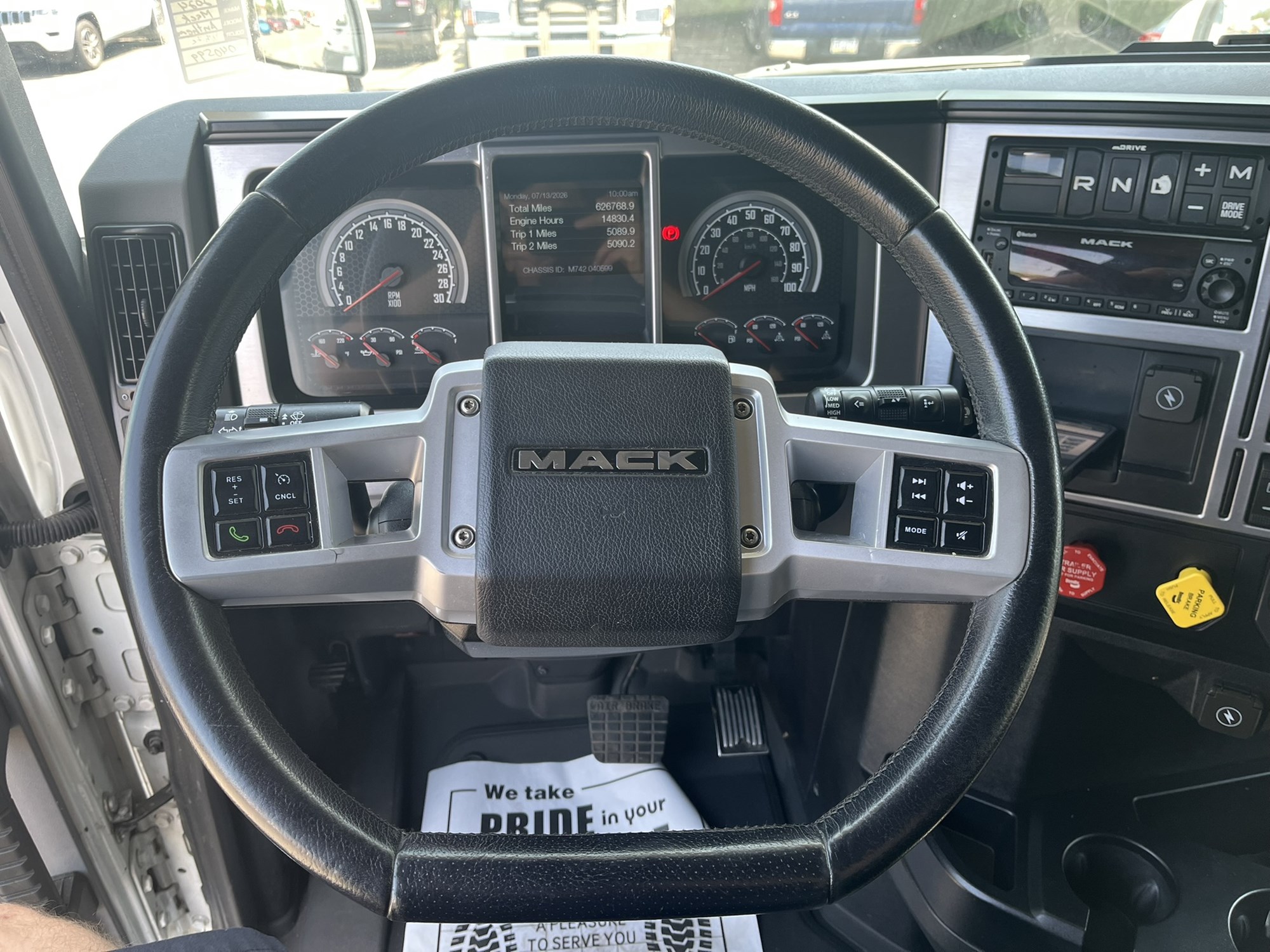 2024 MACK AN64T 1115622-10 2024 MACK AN64T 1115622-10
