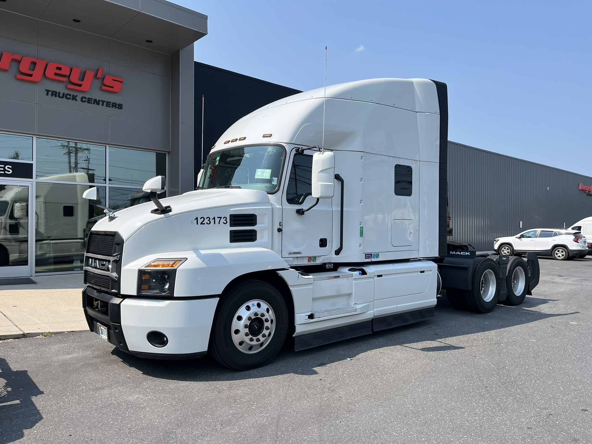 2023 MACK ANTHEM 2023 MACK ANTHEM - image 1 of 3