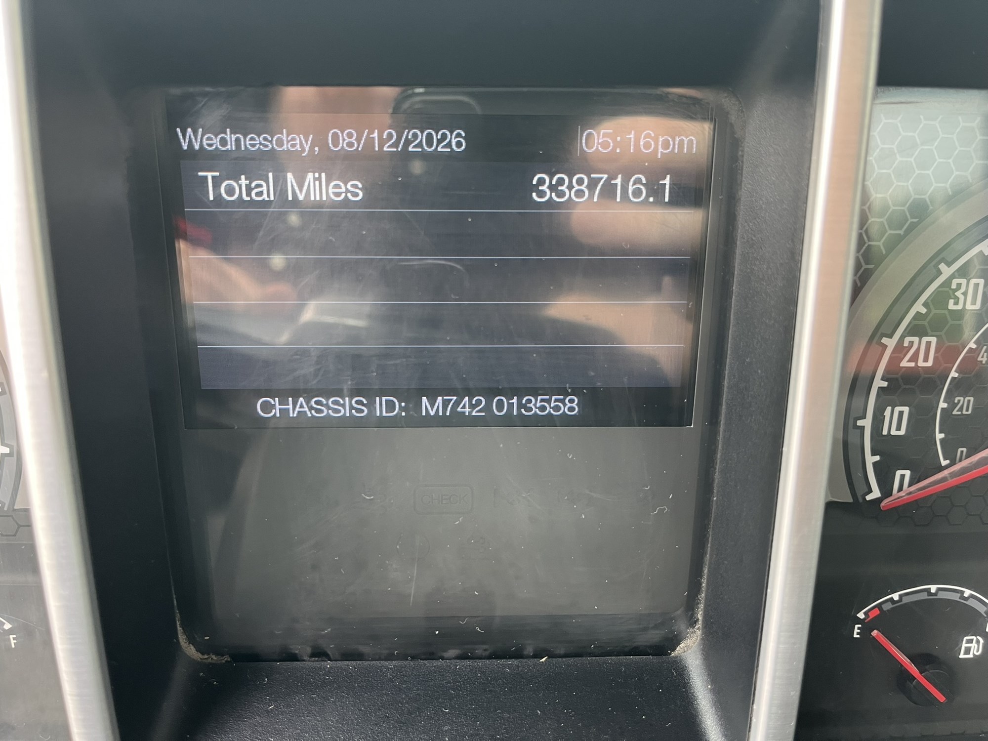 2020 MACK AN64T 2020 MACK AN64T - image 3 of 3
