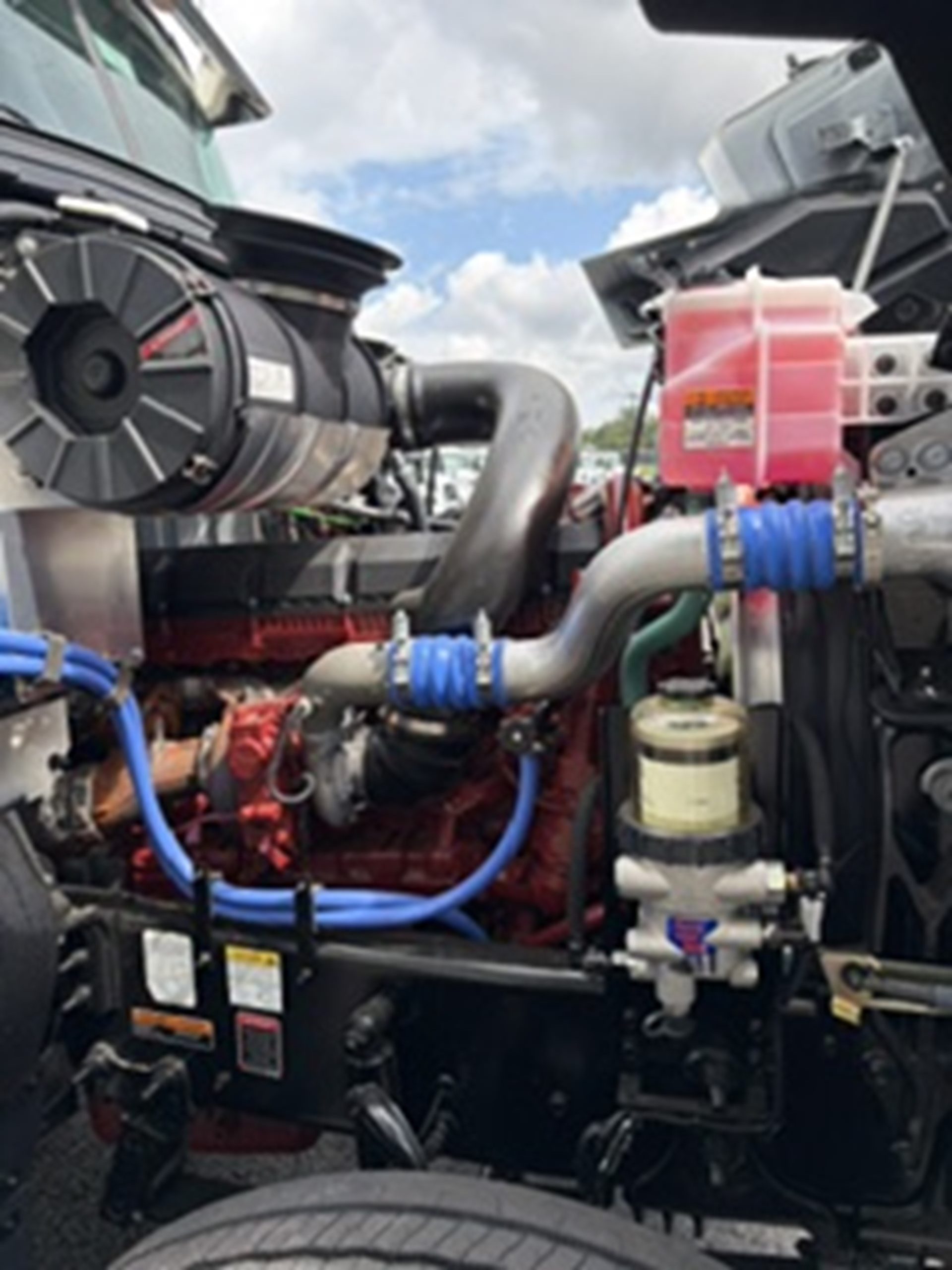 2027 MACK Pinnacle 64T DC 1108795-09 2027 MACK Pinnacle 64T DC 1108795-09