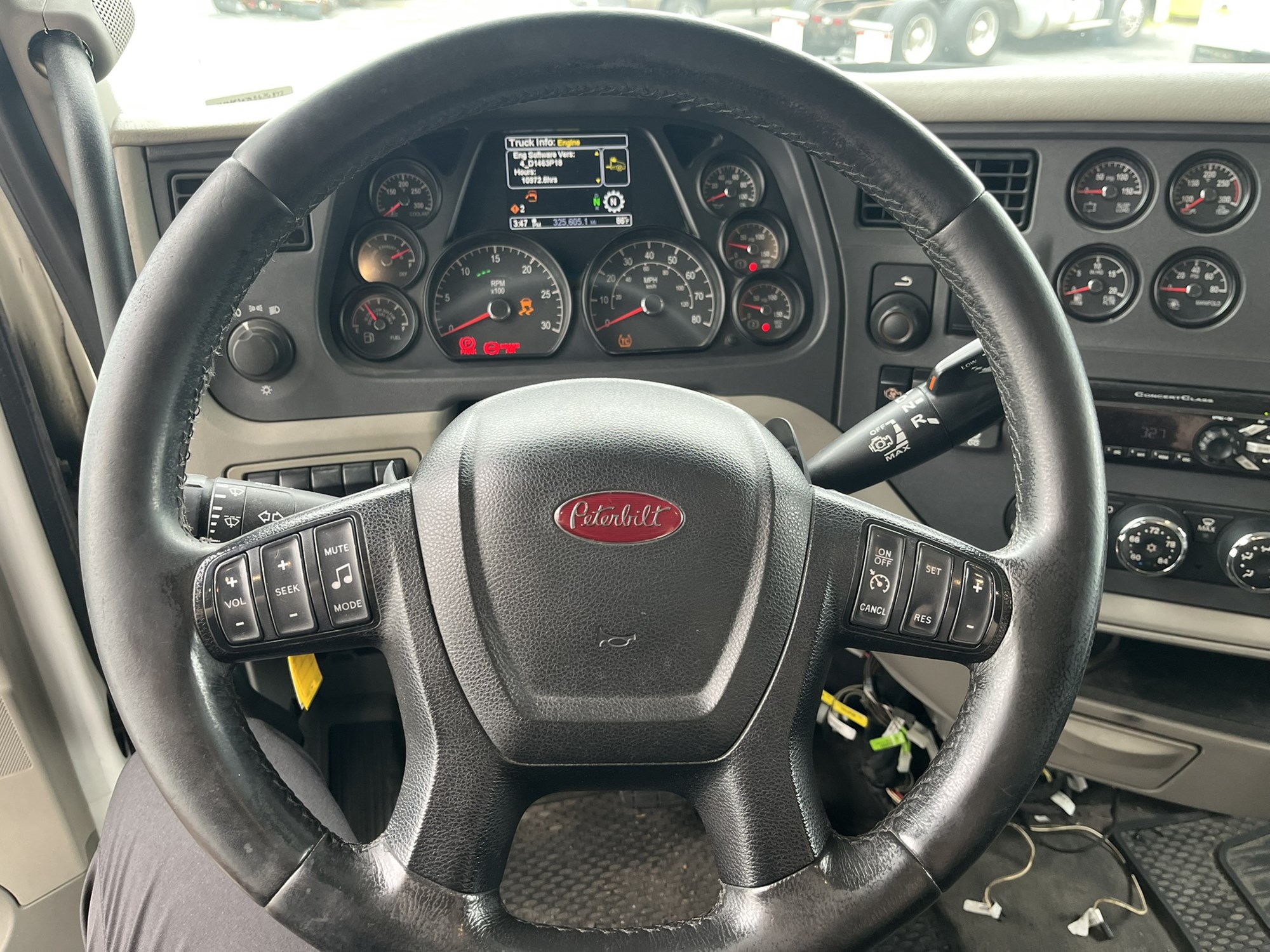 2019 Peterbilt 579 1108928-03 2019 Peterbilt 579 1108928-03