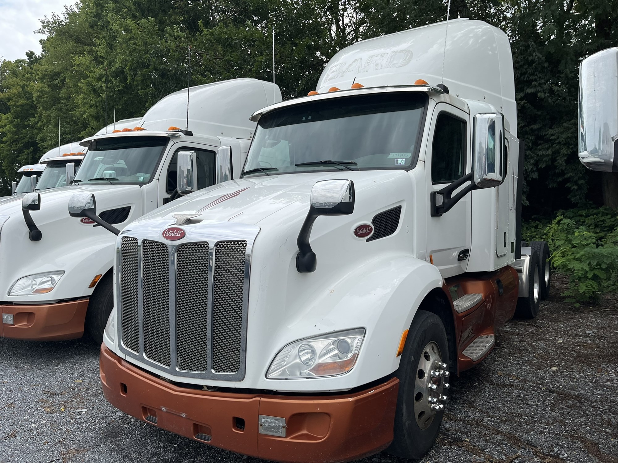 2015 Peterbilt 579 1114214-01 2015 Peterbilt 579 1114214-01