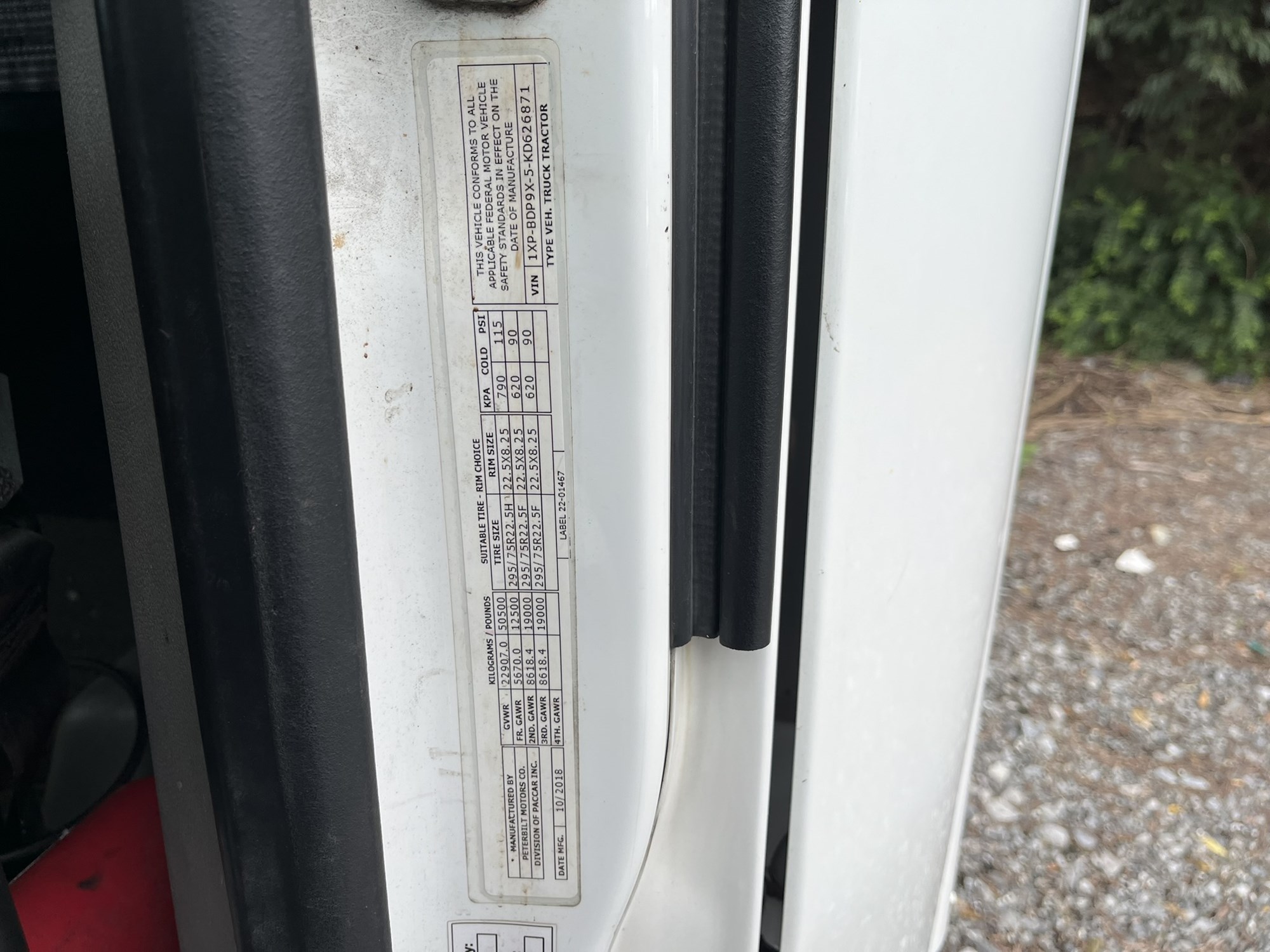 2019 PETERBILT 579 1119058-05 2019 PETERBILT 579 1119058-05