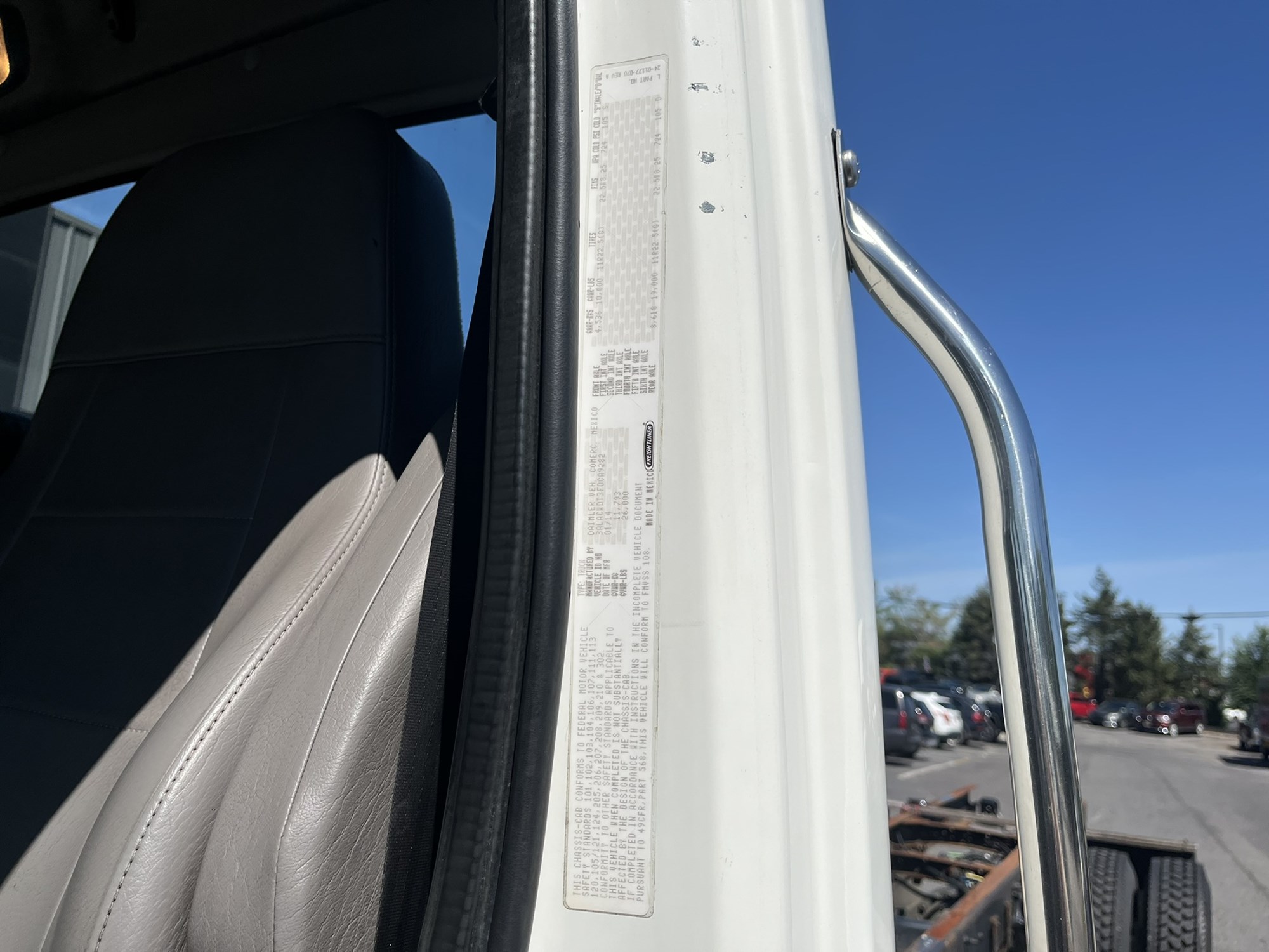 2015 FREIGHTLINER M2 1119803-13 2015 FREIGHTLINER M2 1119803-13