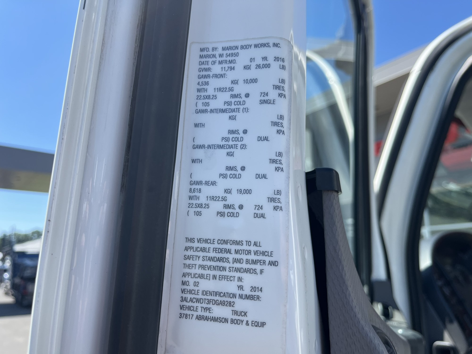 2015 FREIGHTLINER M2 1119803-15 2015 FREIGHTLINER M2 1119803-15