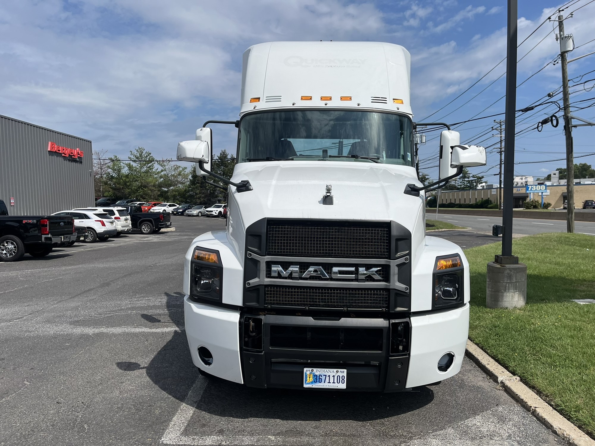 2019 MACK ANTHEM 2019 MACK ANTHEM - image 2 of 6