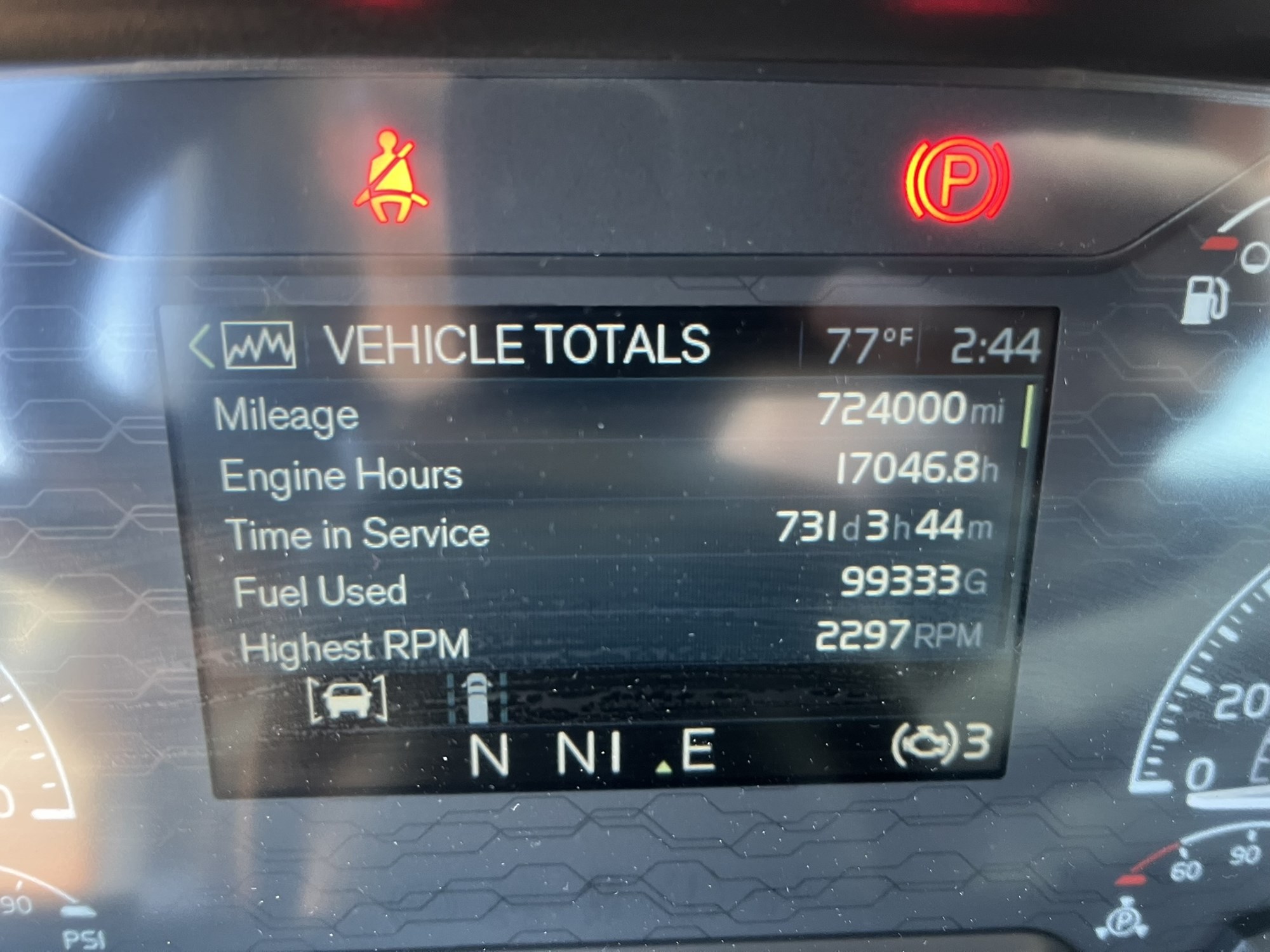 2021 VOLVO VNR 1163005-08 2021 VOLVO VNR 1163005-08