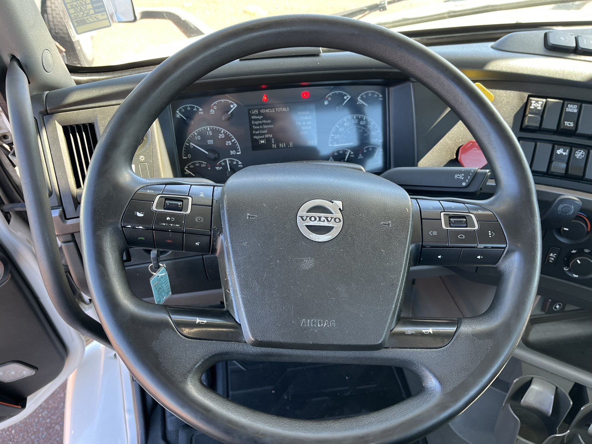 2021 VOLVO VNR 1163005-09 2021 VOLVO VNR 1163005-09
