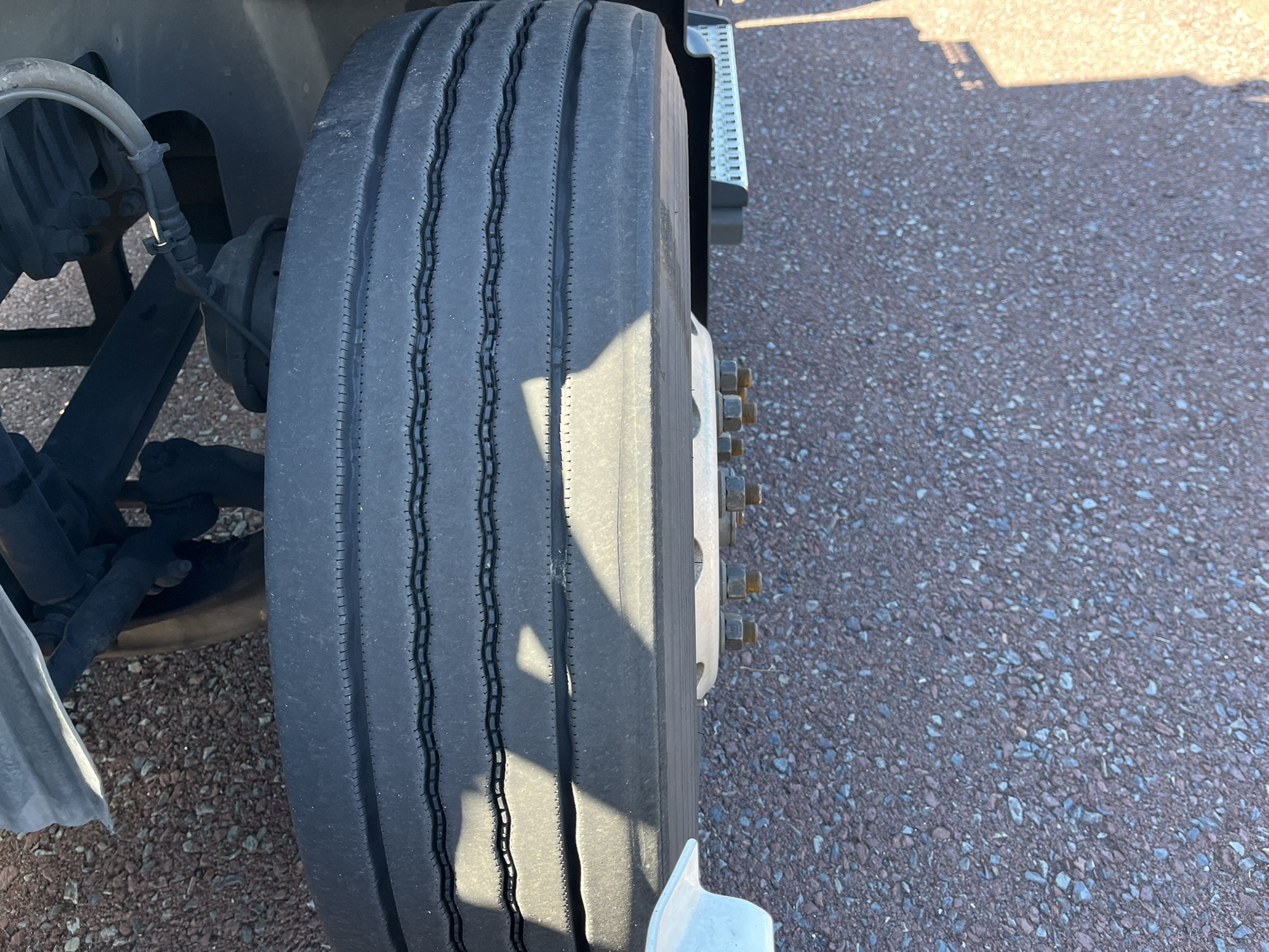 2021 VOLVO VNR 1163005-15 2021 VOLVO VNR 1163005-15