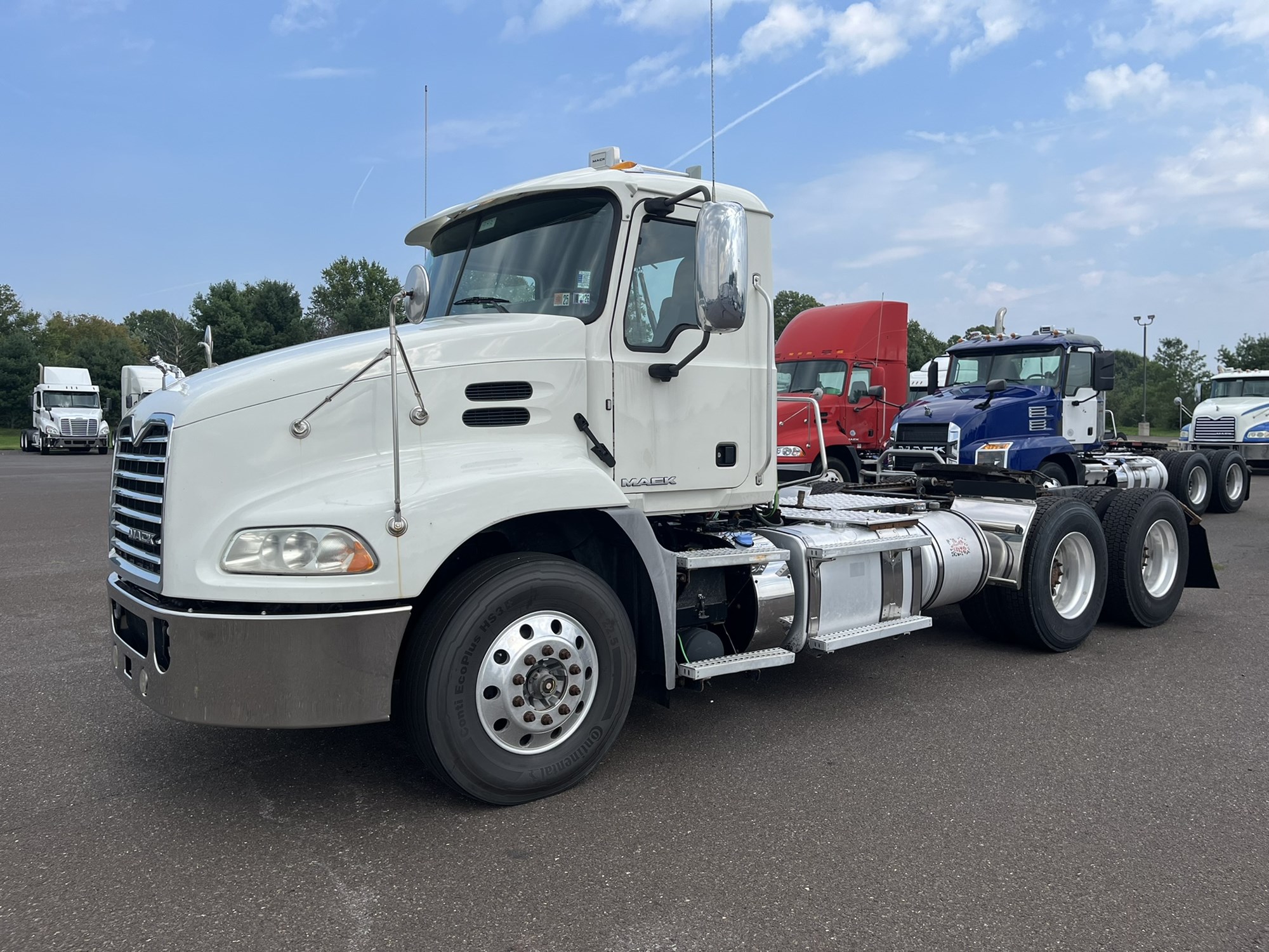 2019 MACK CXU613 2019 MACK CXU613 - image 1 of 6