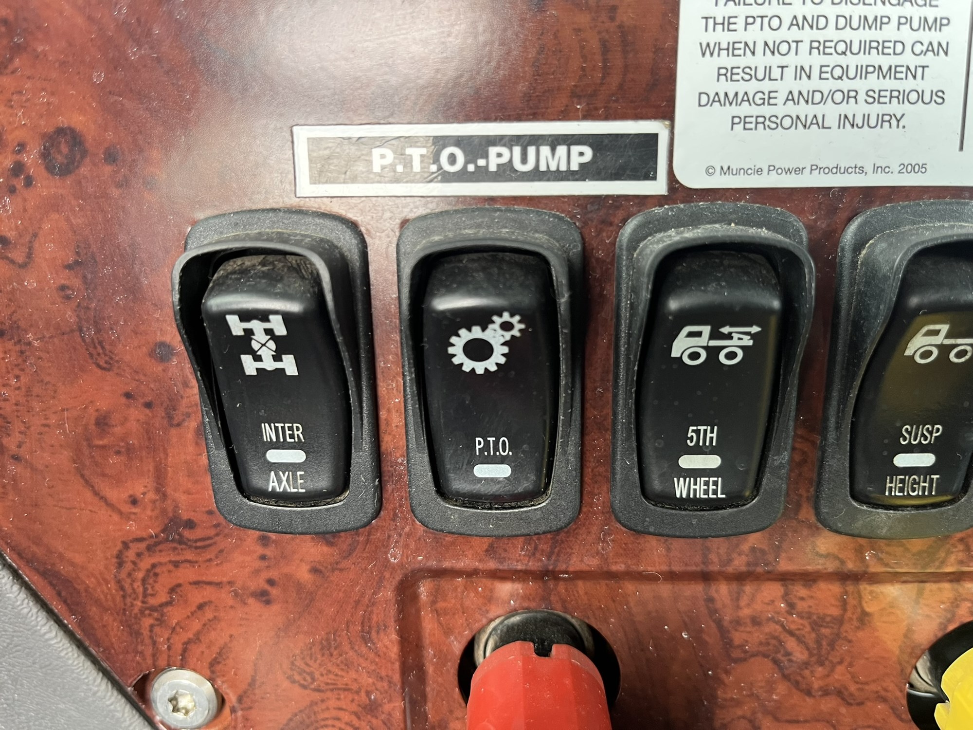 2019 MACK CXU613 1203031-12 2019 MACK CXU613 1203031-12