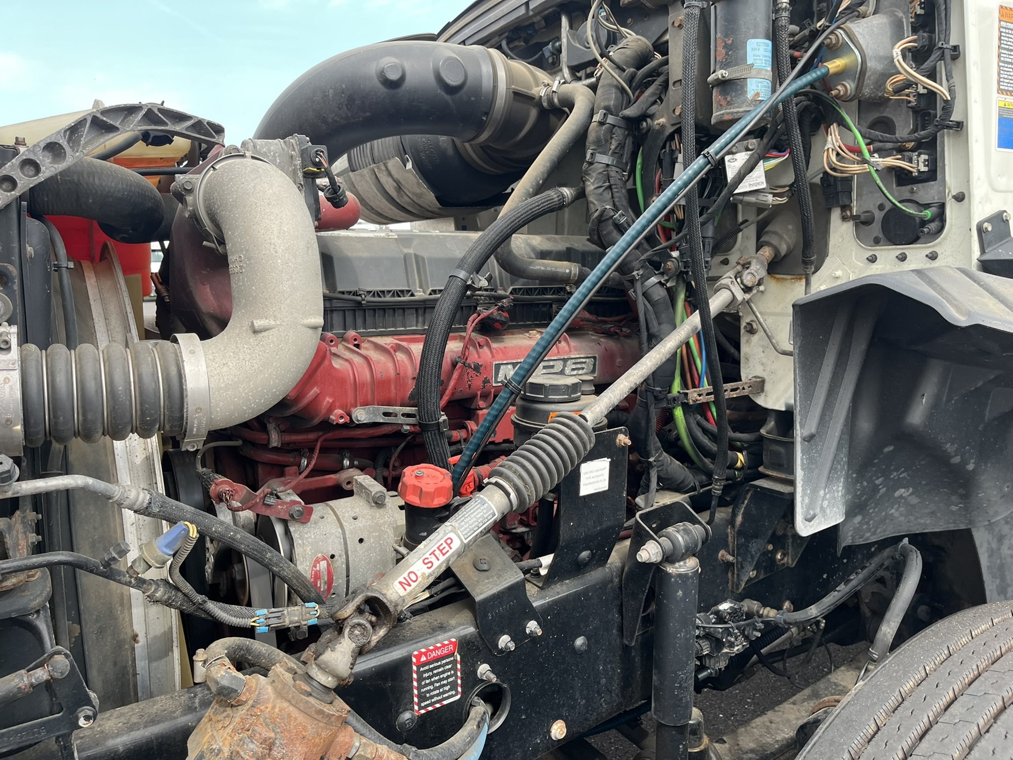 2019 MACK CXU613 1203031-16 2019 MACK CXU613 1203031-16