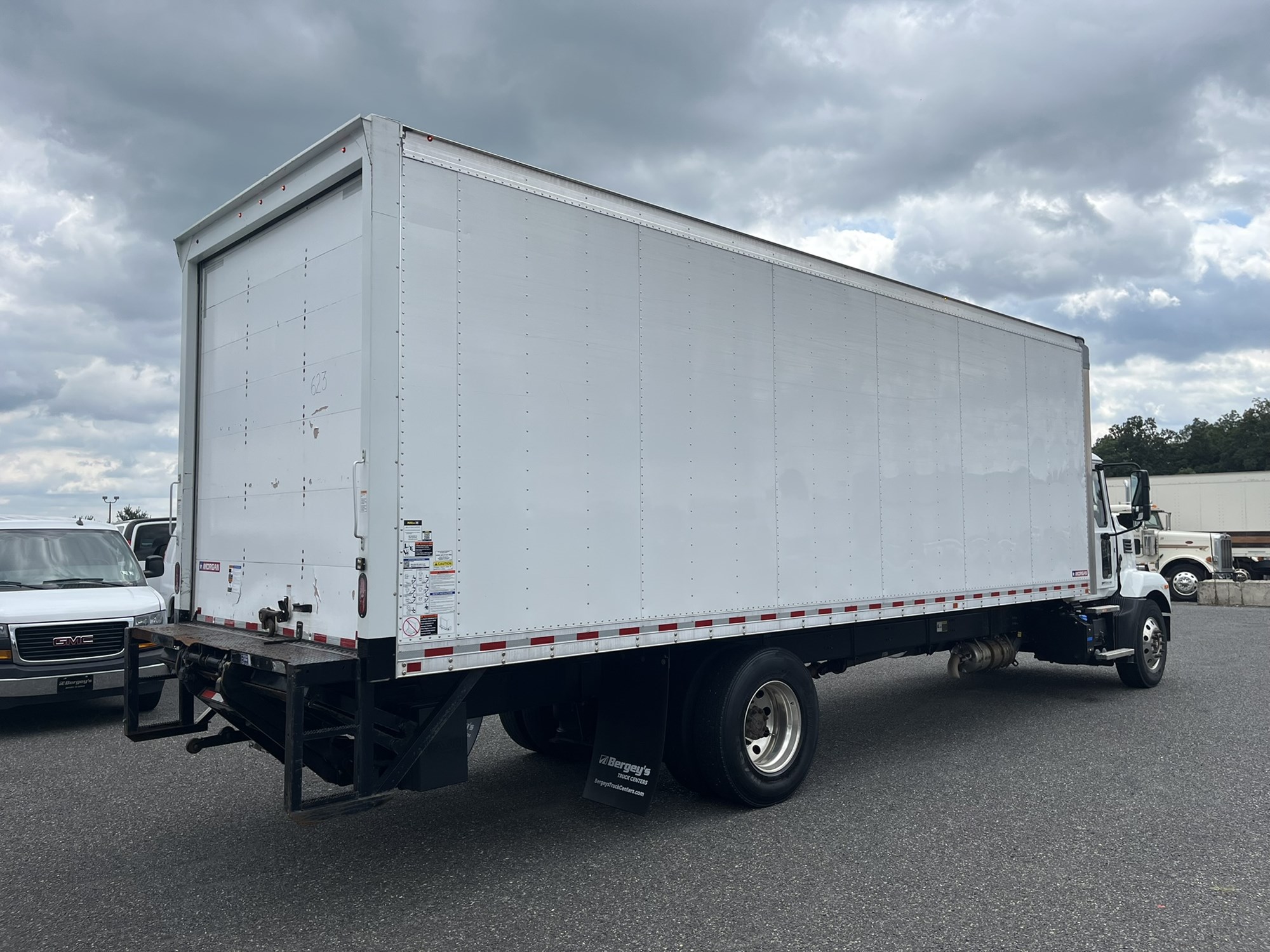 2024 MACK MD 2024 MACK MD - image 4 of 6