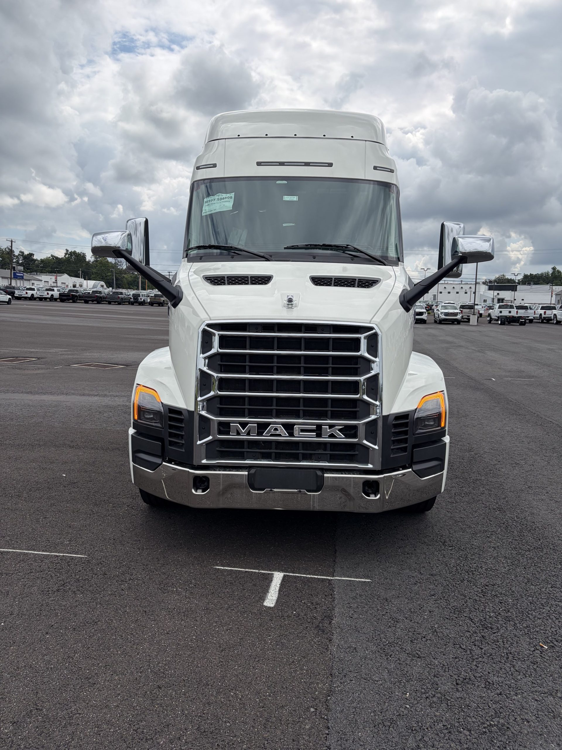 2027 MACK AN64TV04 2027 MACK AN64TV04 - image 2 of 6