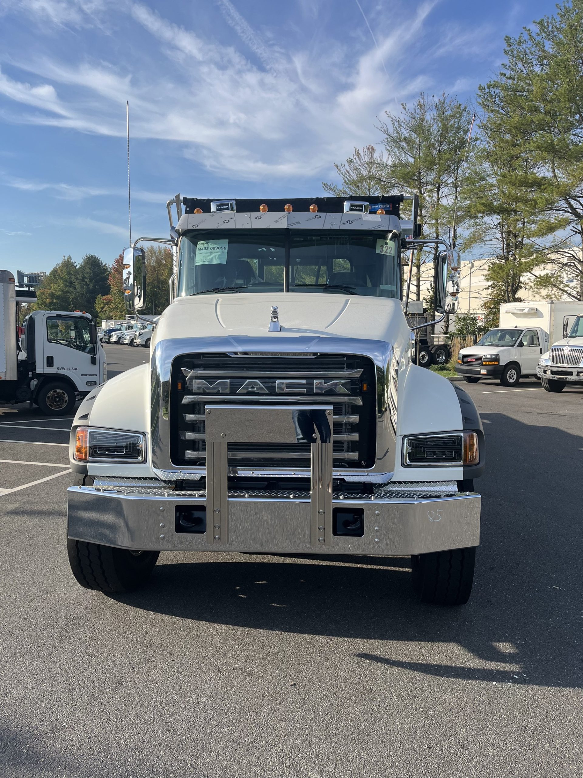2027 MACK GR84F 2027 MACK GR84F - image 3 of 6