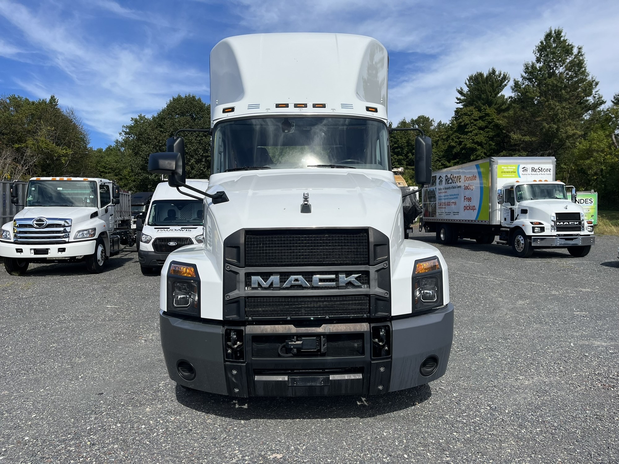 2023 MACK ANTHEM 2023 MACK ANTHEM - image 2 of 6