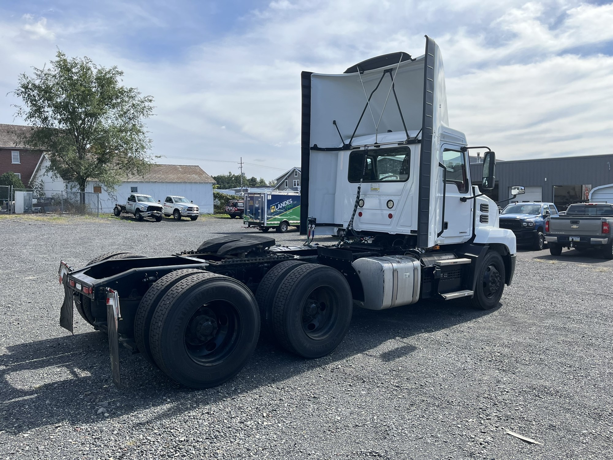 2023 MACK ANTHEM 2023 MACK ANTHEM - image 4 of 6