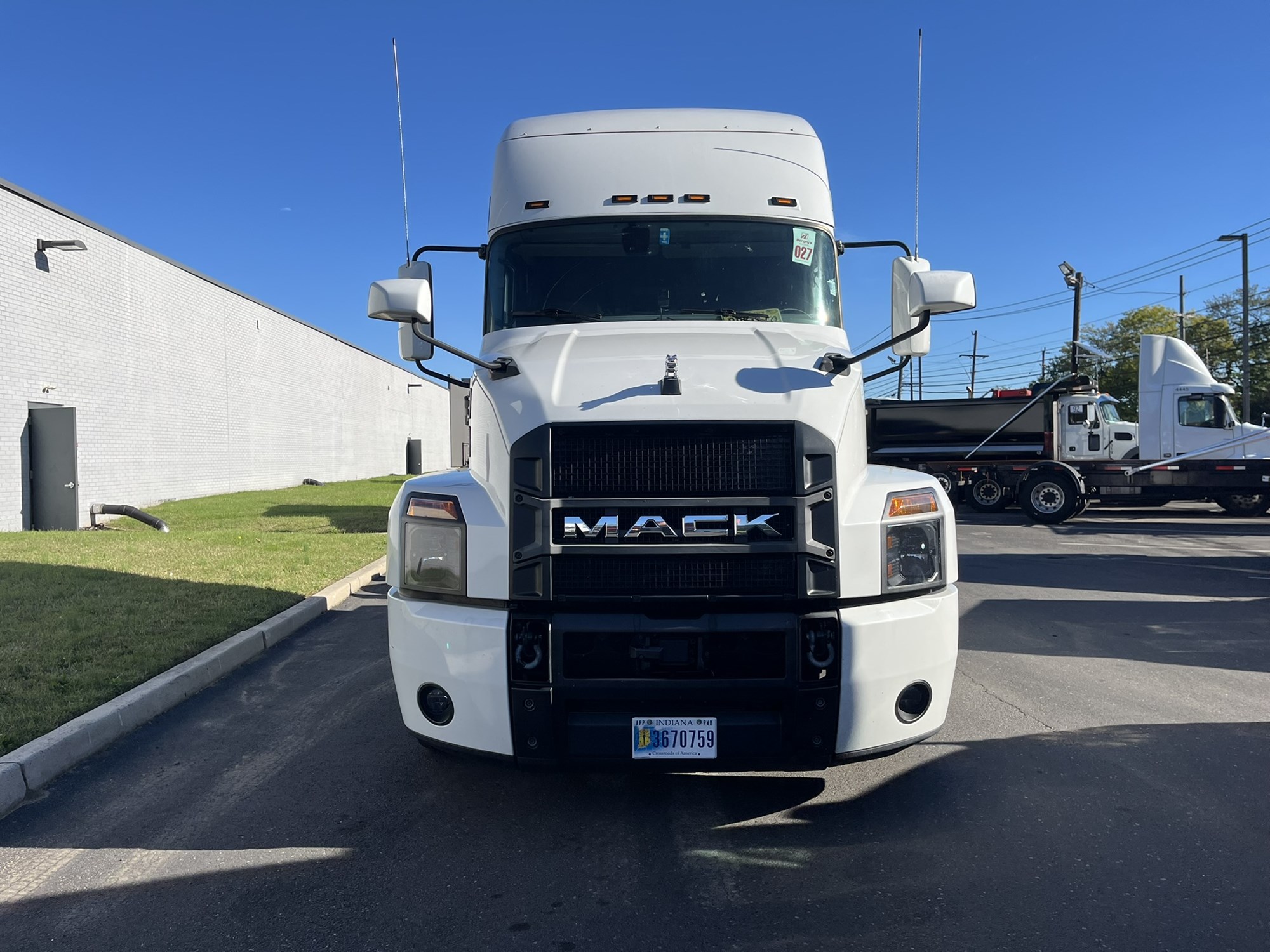 2023 MACK ANTHEM 2023 MACK ANTHEM - image 2 of 6