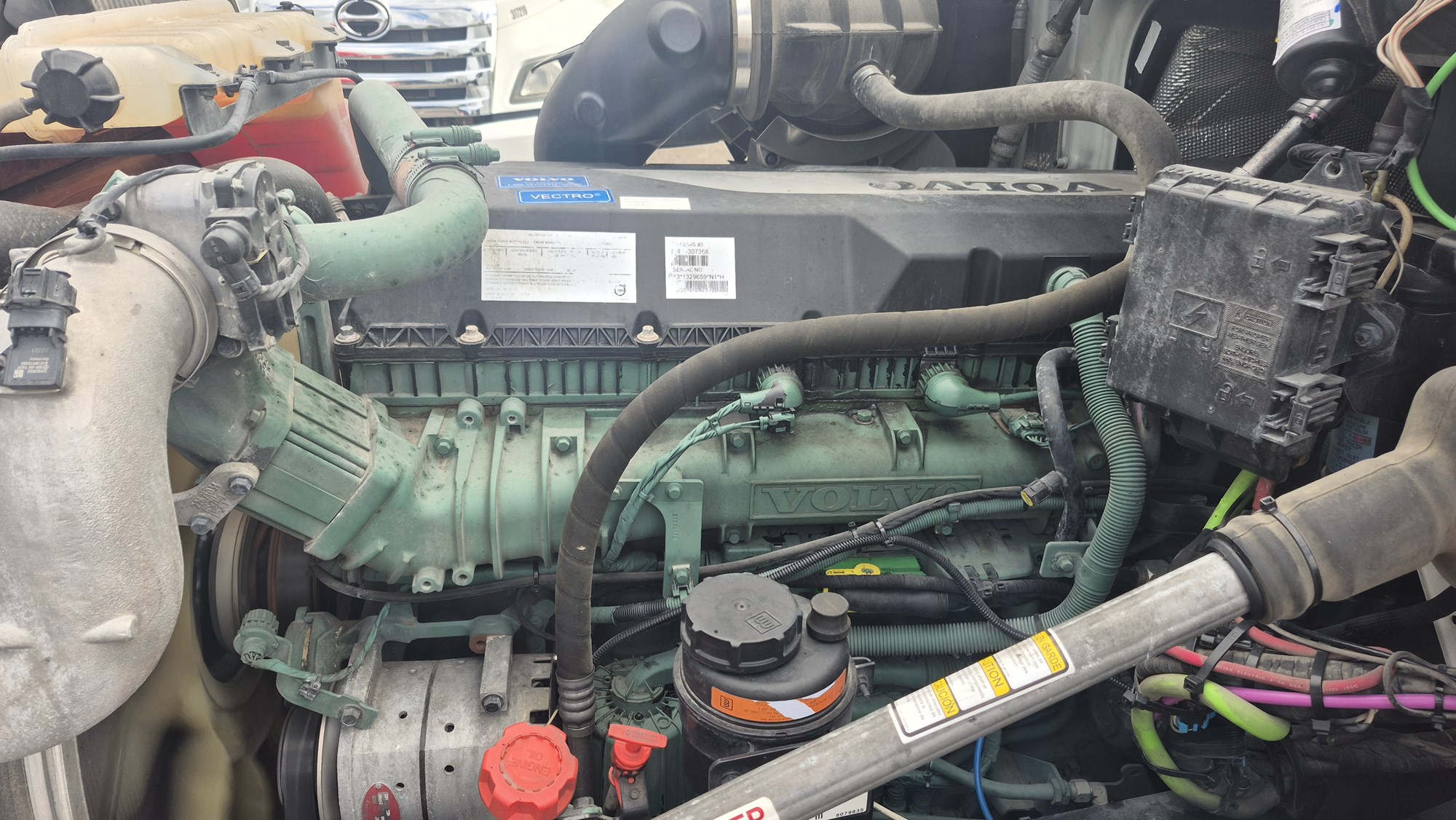 2022 VOLVO VNL64T760 1121887-30 2022 VOLVO VNL64T760 1121887-30