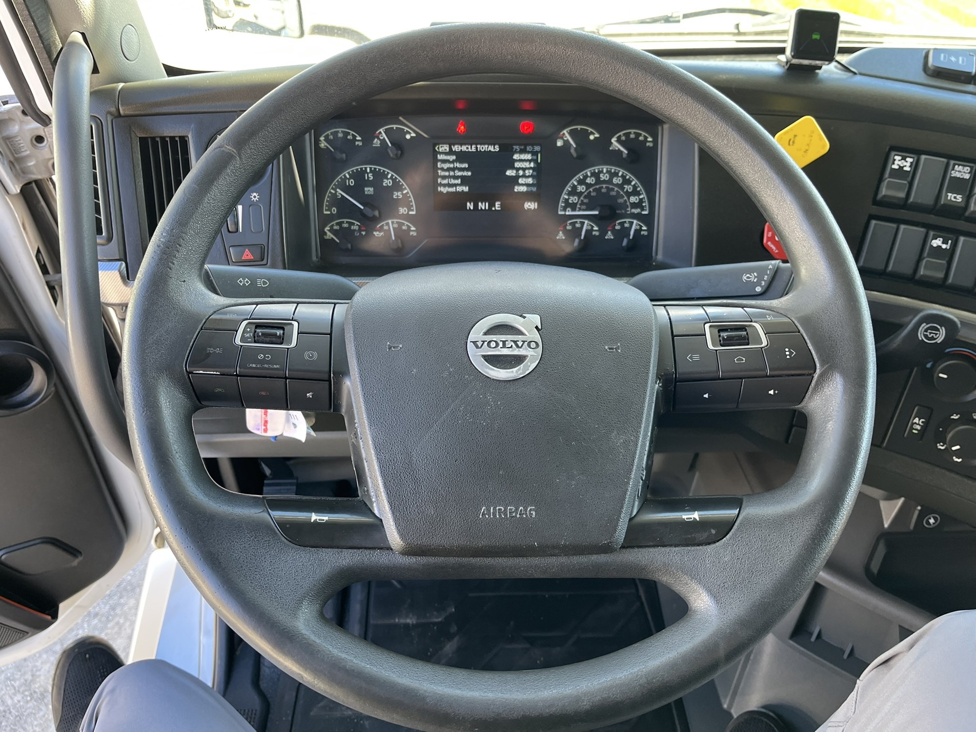 2022 VOLVO VNL 760 1121892-14 2022 VOLVO VNL 760 1121892-14