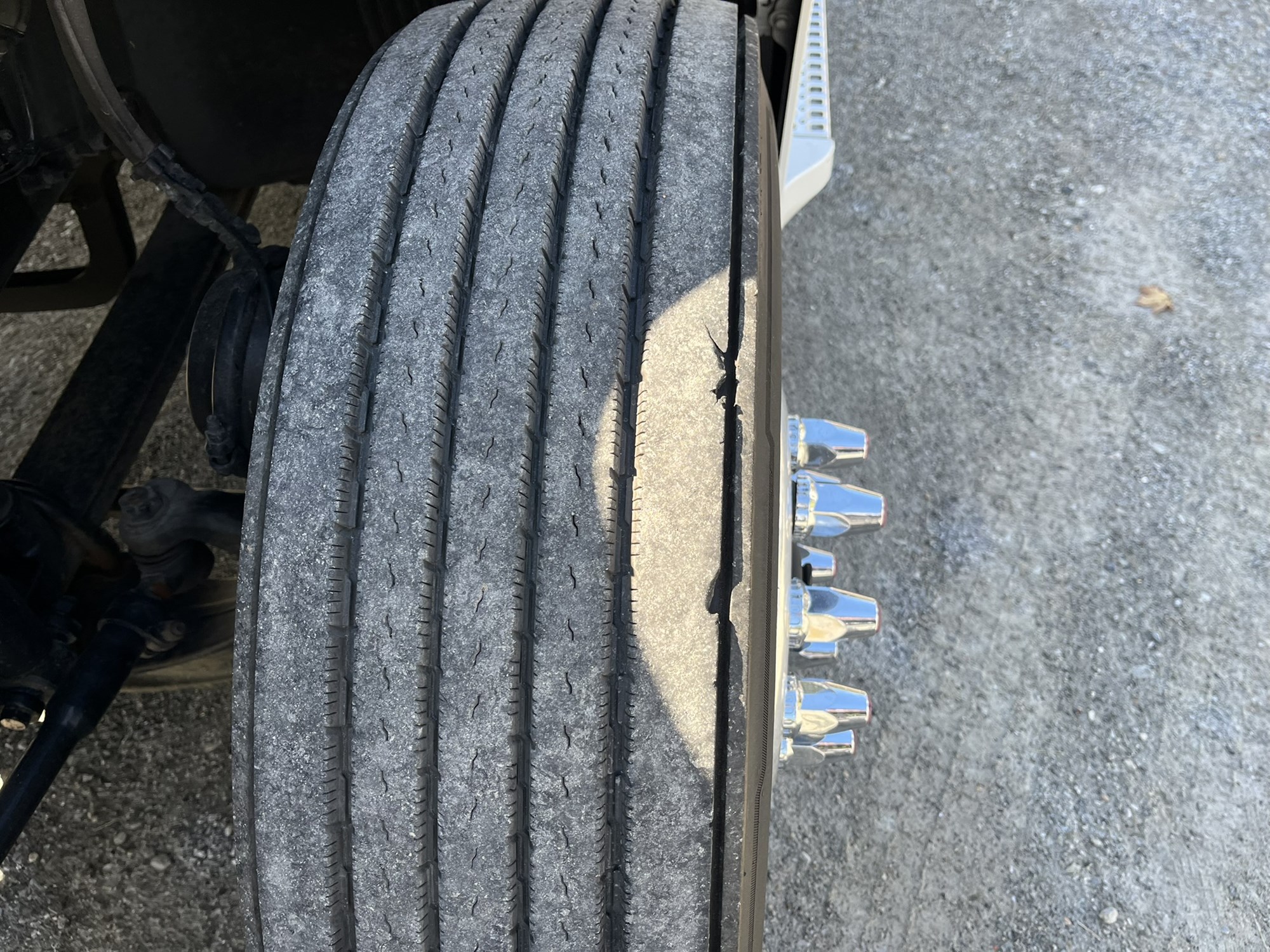 2022 VOLVO VNL 760 1121892-18 2022 VOLVO VNL 760 1121892-18