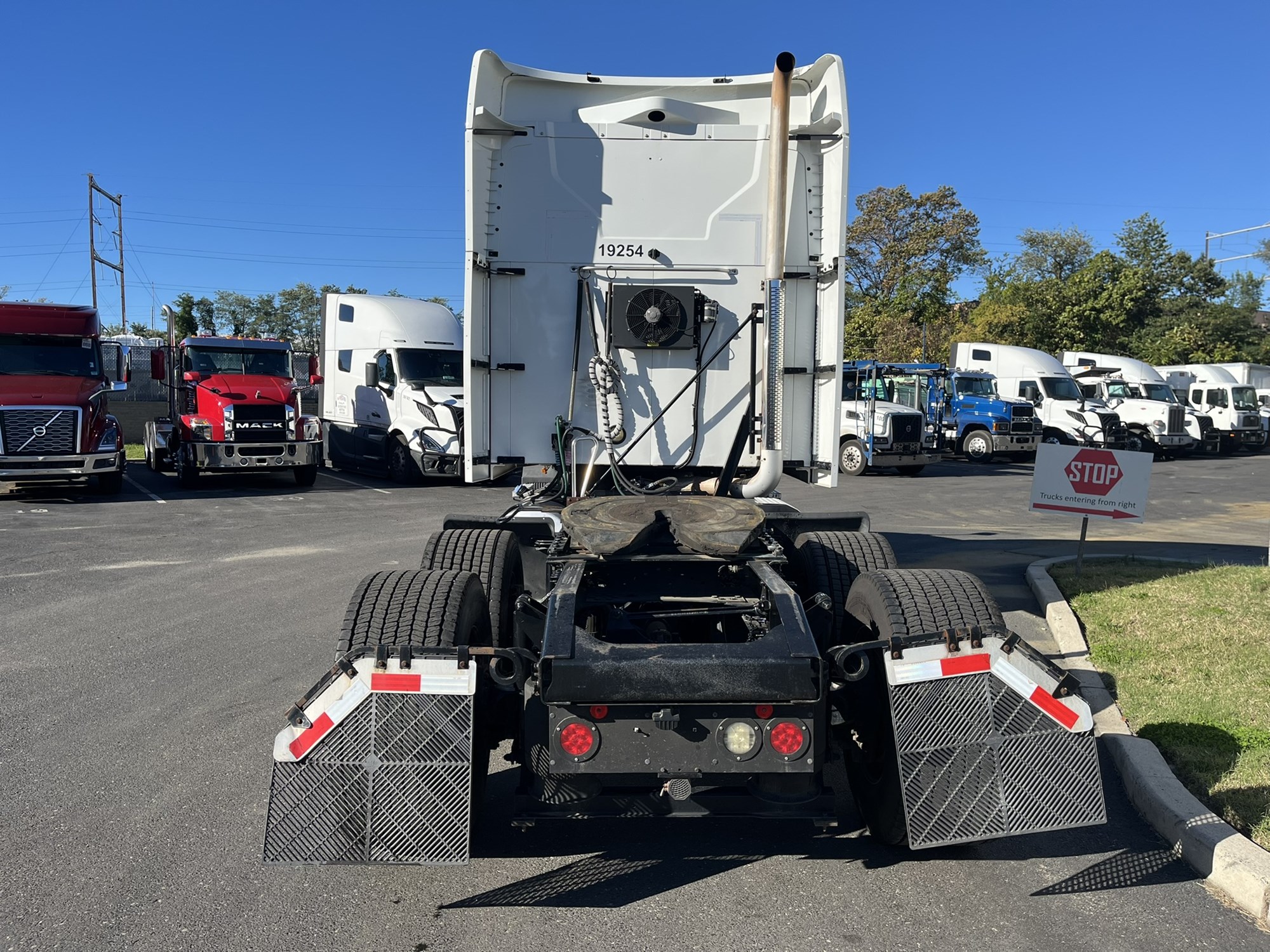 2019 MACK ANTHEM 2019 MACK ANTHEM - image 5 of 6