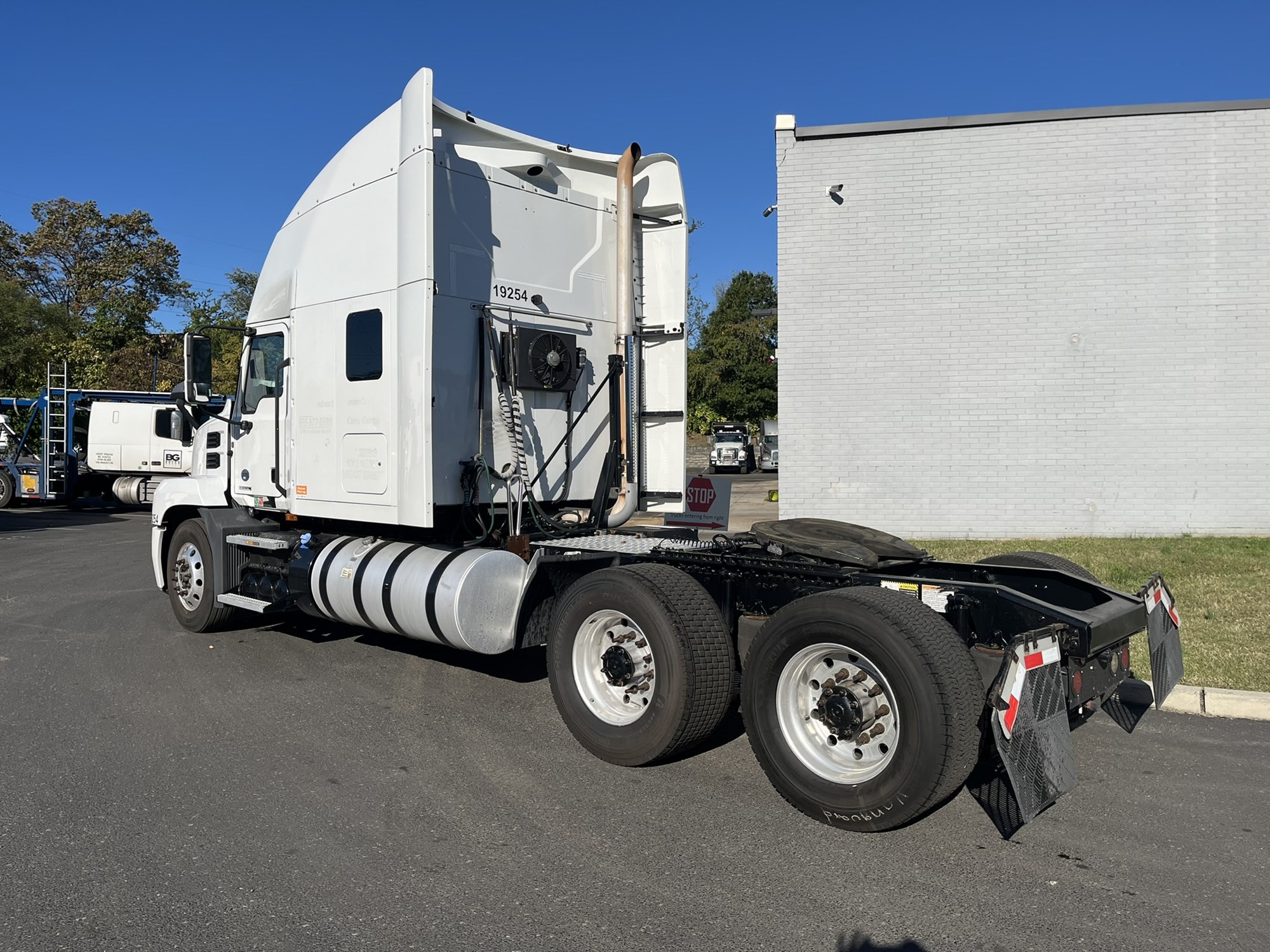 2019 MACK ANTHEM 2019 MACK ANTHEM - image 6 of 6