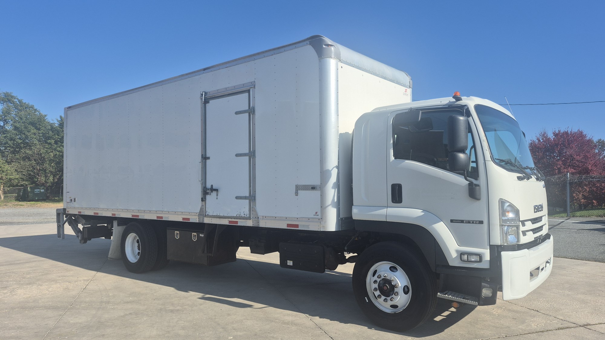 2019 ISUZU FTR 1122855-03 2019 ISUZU FTR 1122855-03