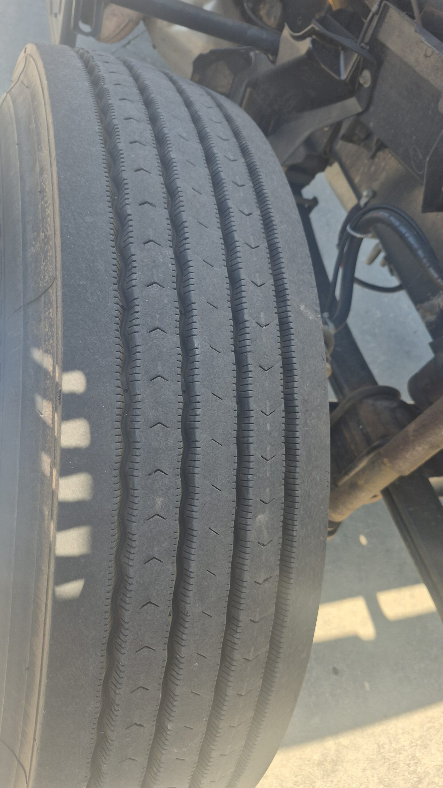 2019 ISUZU FTR 1122855-19 2019 ISUZU FTR 1122855-19