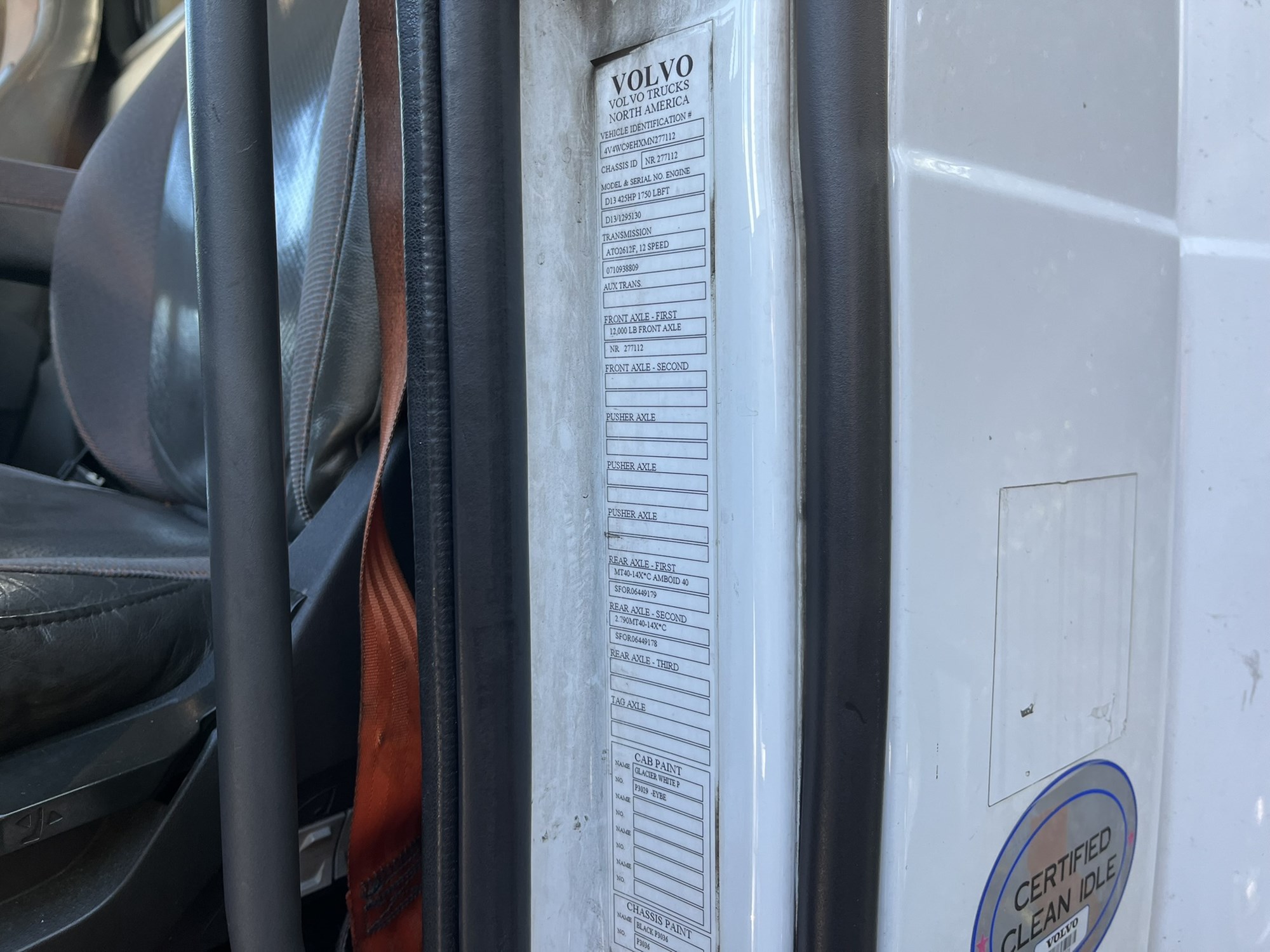 2021 VOLVO VNR 1163190-03 2021 VOLVO VNR 1163190-03