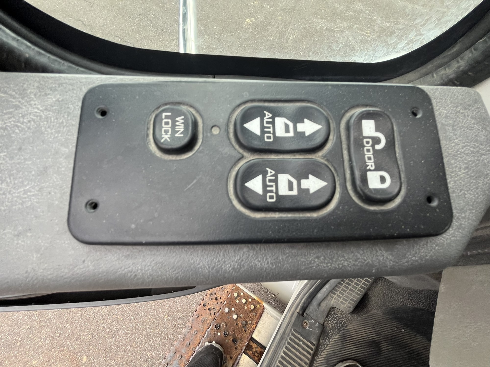 2019 INTERNATIONAL 4300 1203057-12 2019 INTERNATIONAL 4300 1203057-12